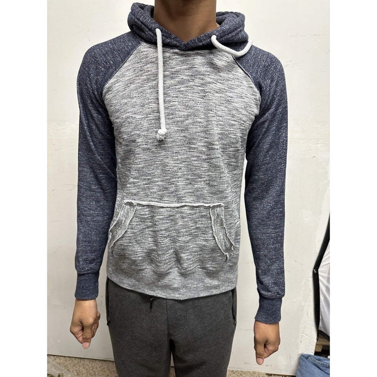 Cali heritage pacific merchants size small gray hoodie