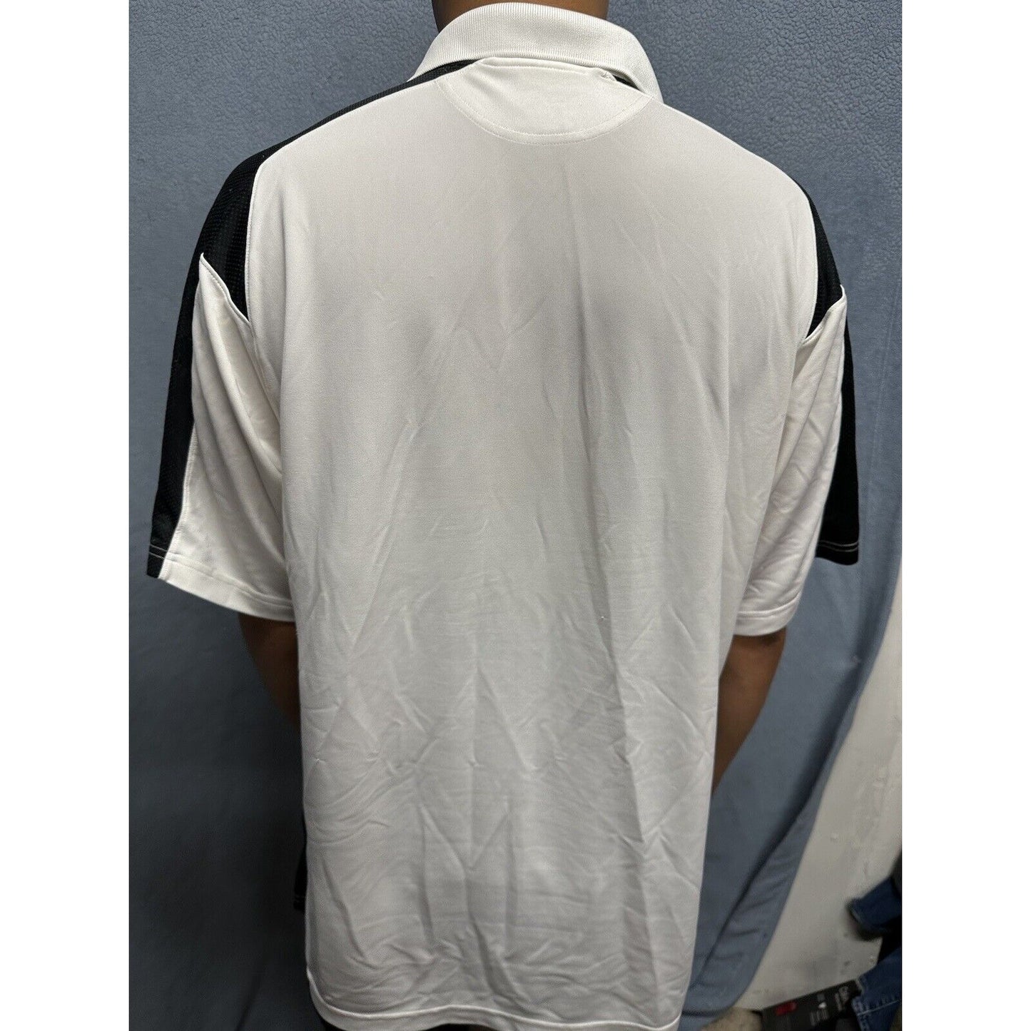 Men’s Large White Heat Gear Under Armour Maui Polo Shirt