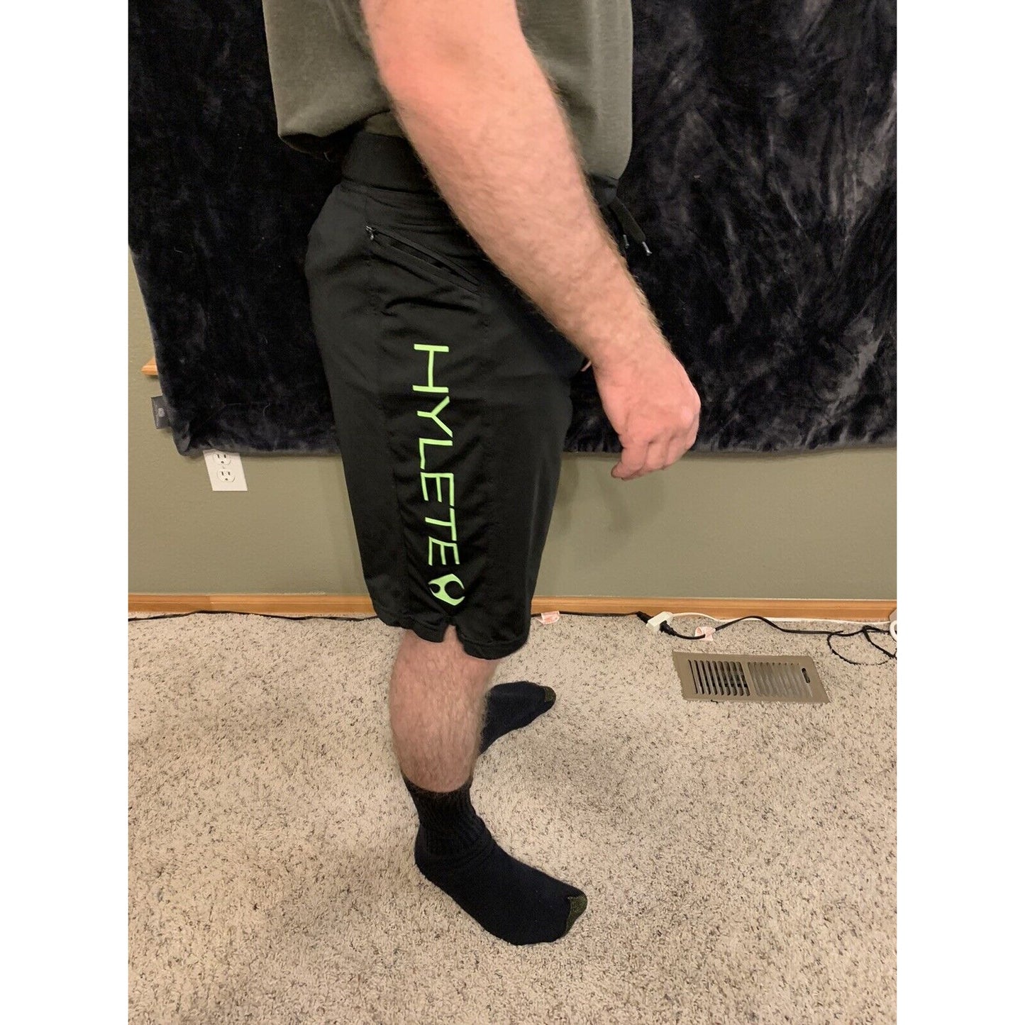 Hylete Cross-Fit Shorts Men’s Size Medium Above Knee - Black