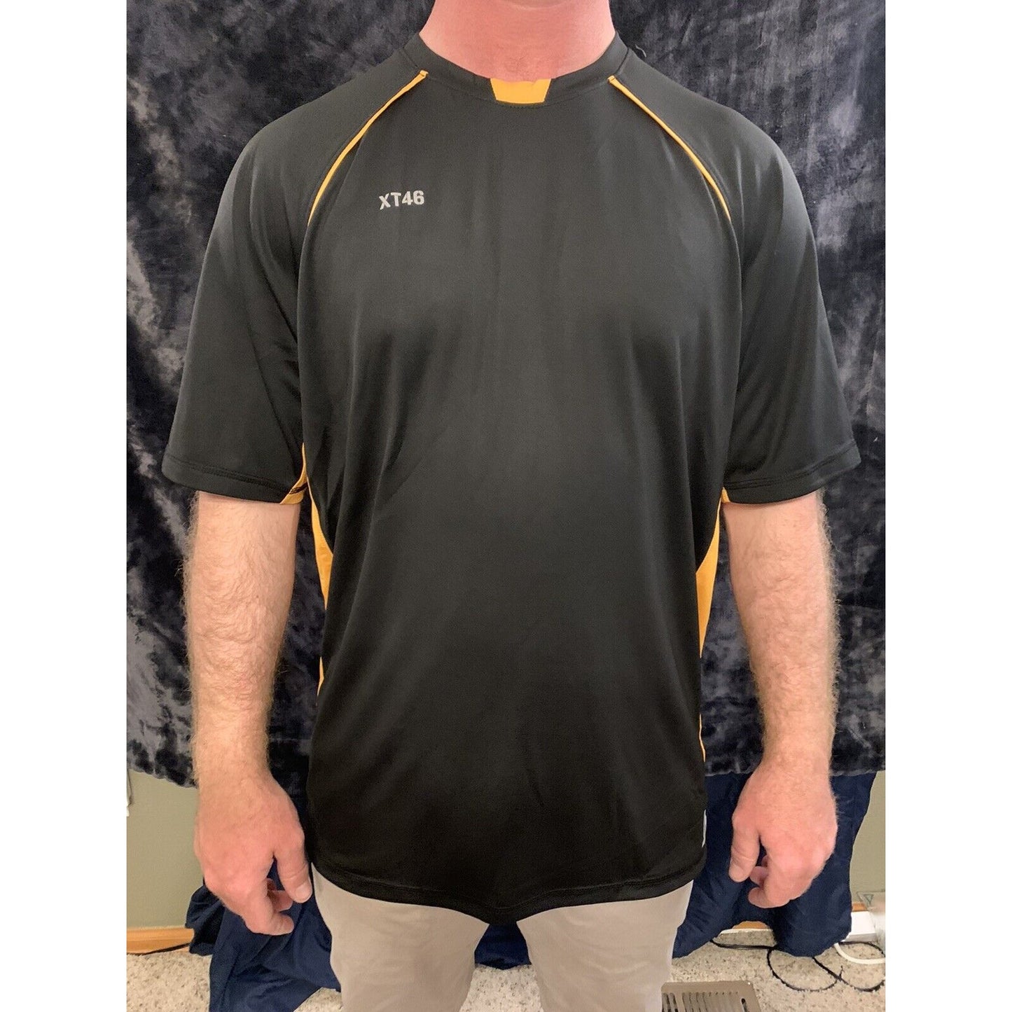 Men’s Soffe XT46 Black. With Orange Large Tee 100% Polyester Zippered Pocket