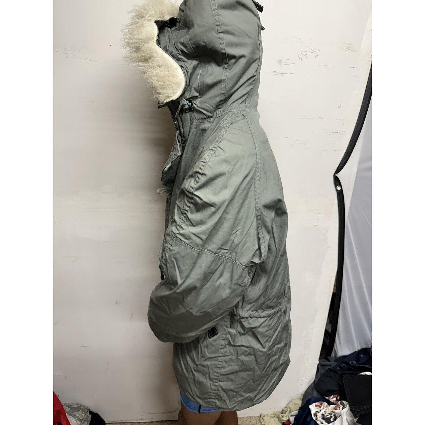 USAF Military Uniform Parka Extreme Cold Weather Type N-38 Medium Sage Green