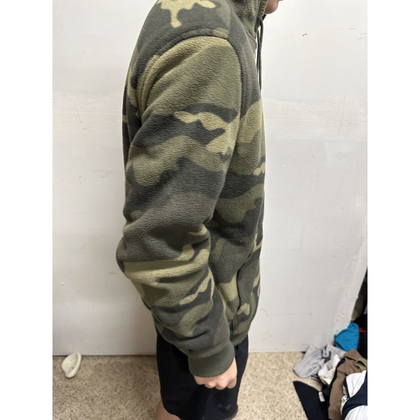 Men’s Fuzzy Large Mossimo Camo Hoodie Full zip Jacket