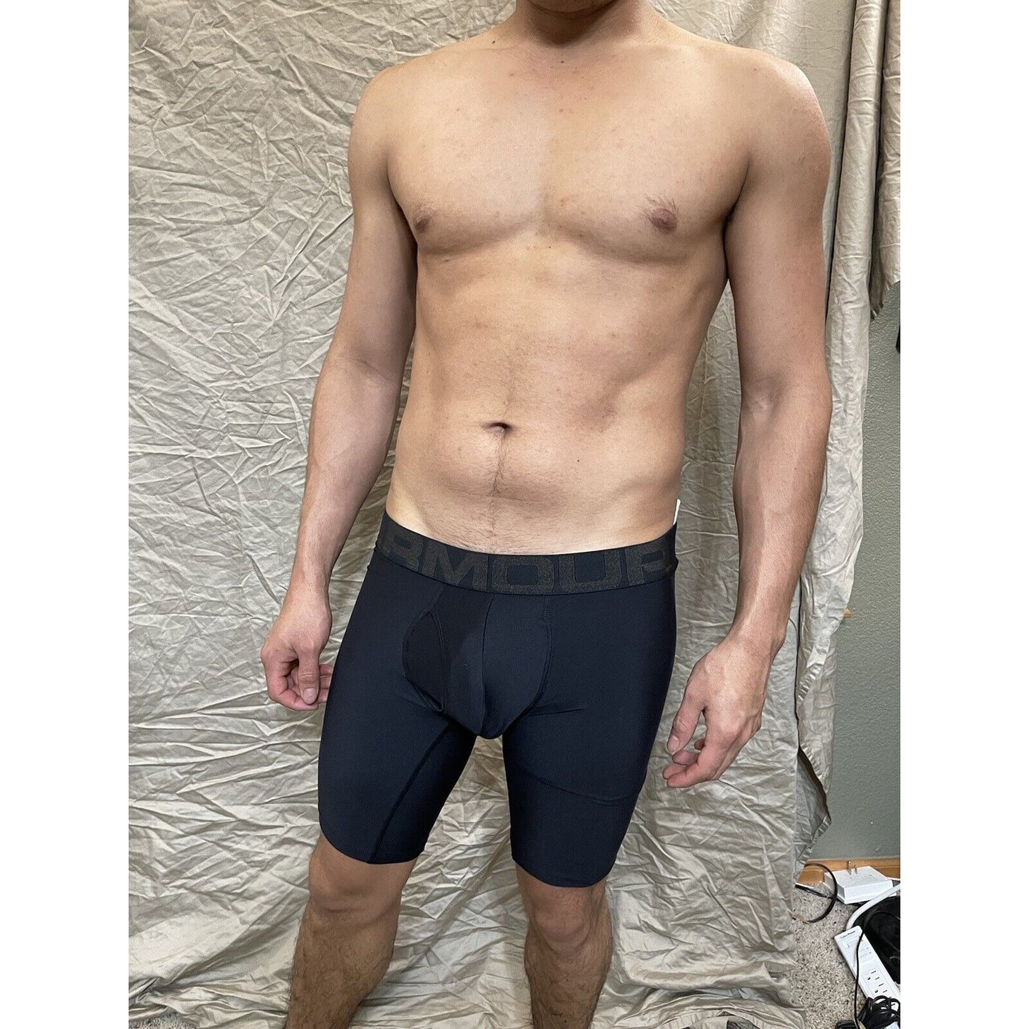 men's black under armour small compression boxer shorts