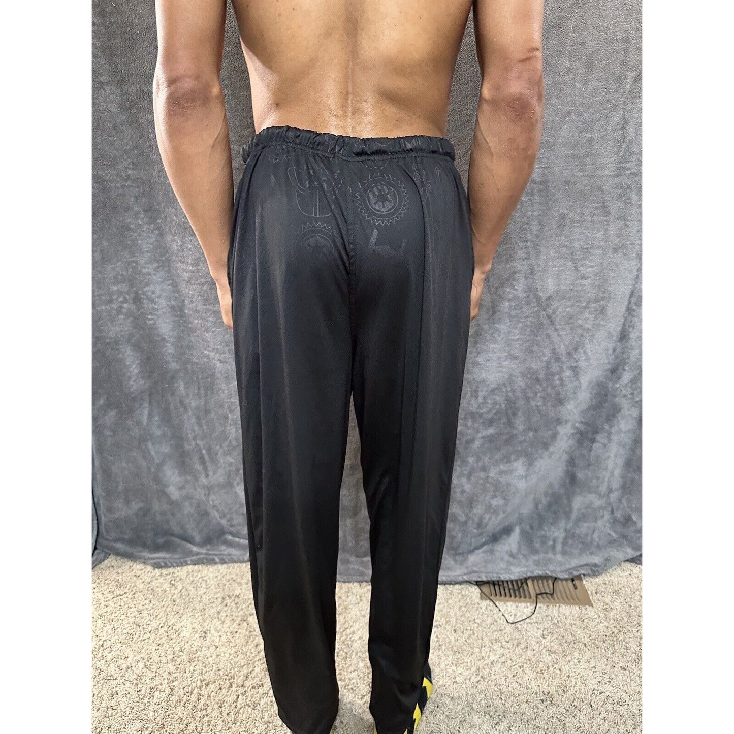 Men’s Black Star Wars Medium Darth Vader Join The Dark Side Pajama Pants Lounge