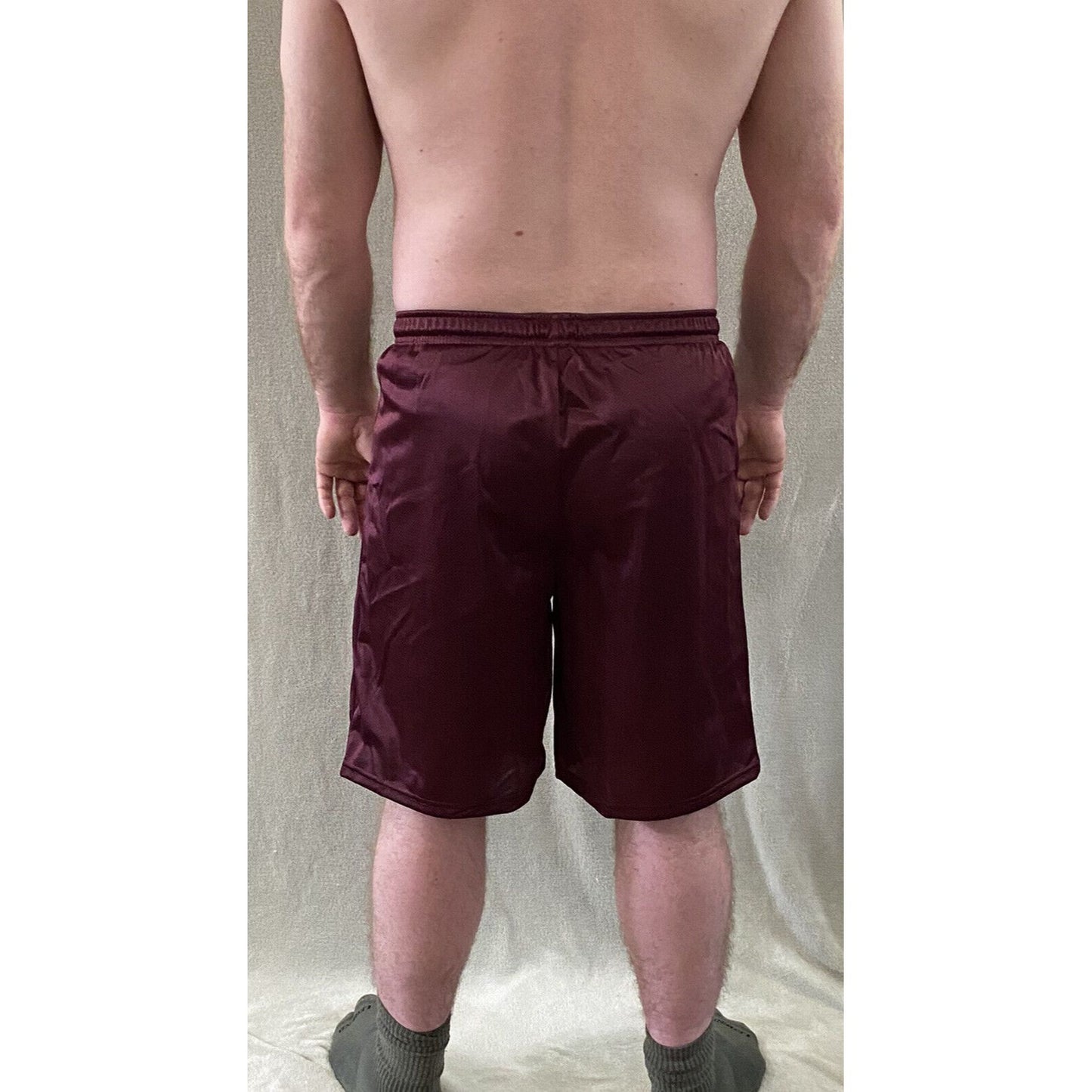 Soffe Men’s Medium Burgundy Basketball Training Polyester Mesh Shorts