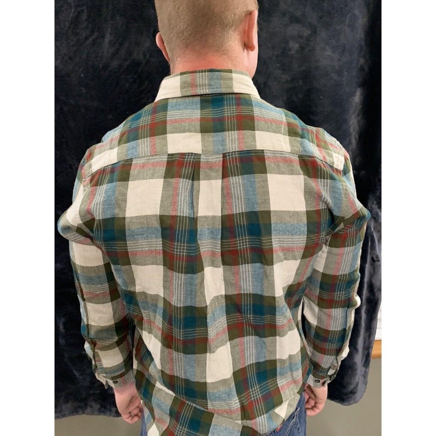 St.Johns Bay Heavy Flannel Button Down Shirt - Men's Size Small