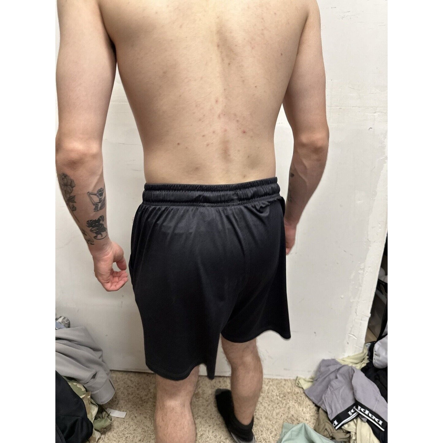 Men’s Black Medium Reebok Shorts With Pockets