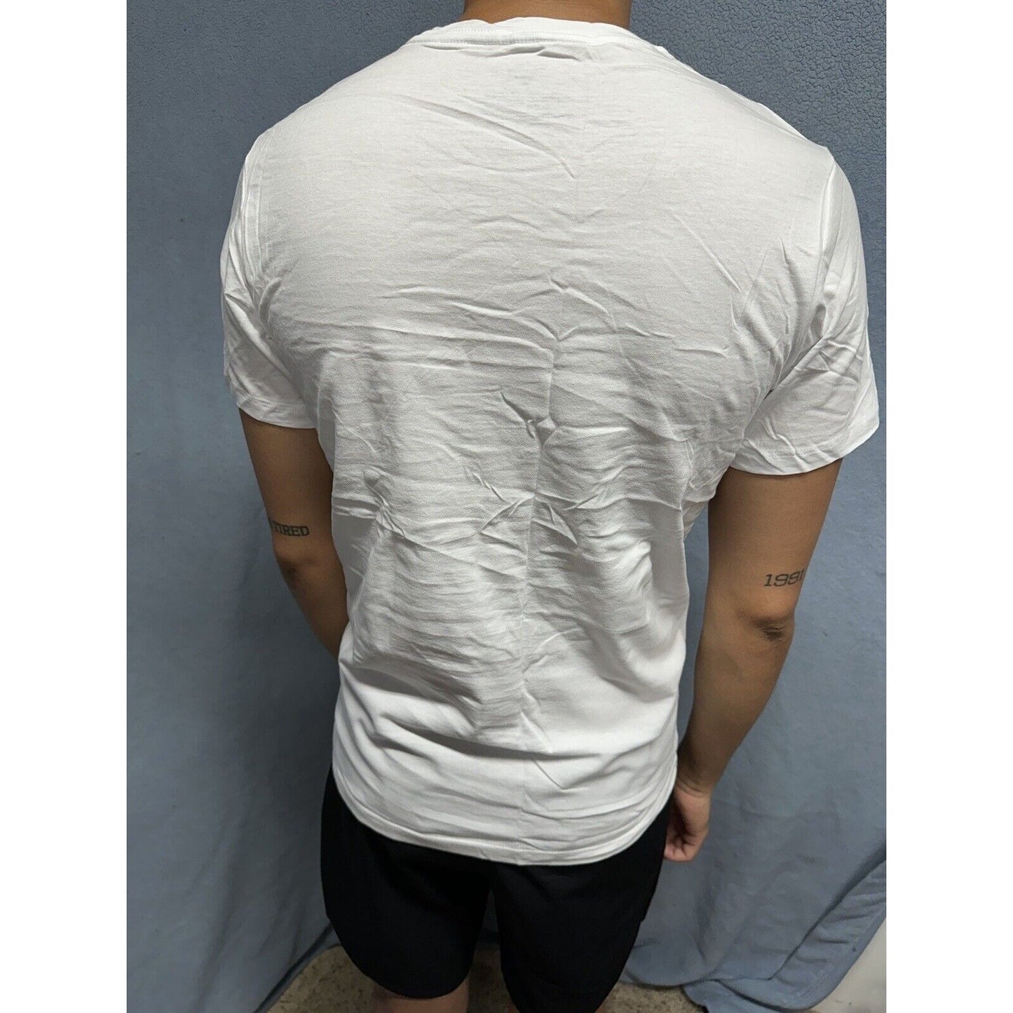 Men’s White Calvin Klein Small Classic Fit Undershirt