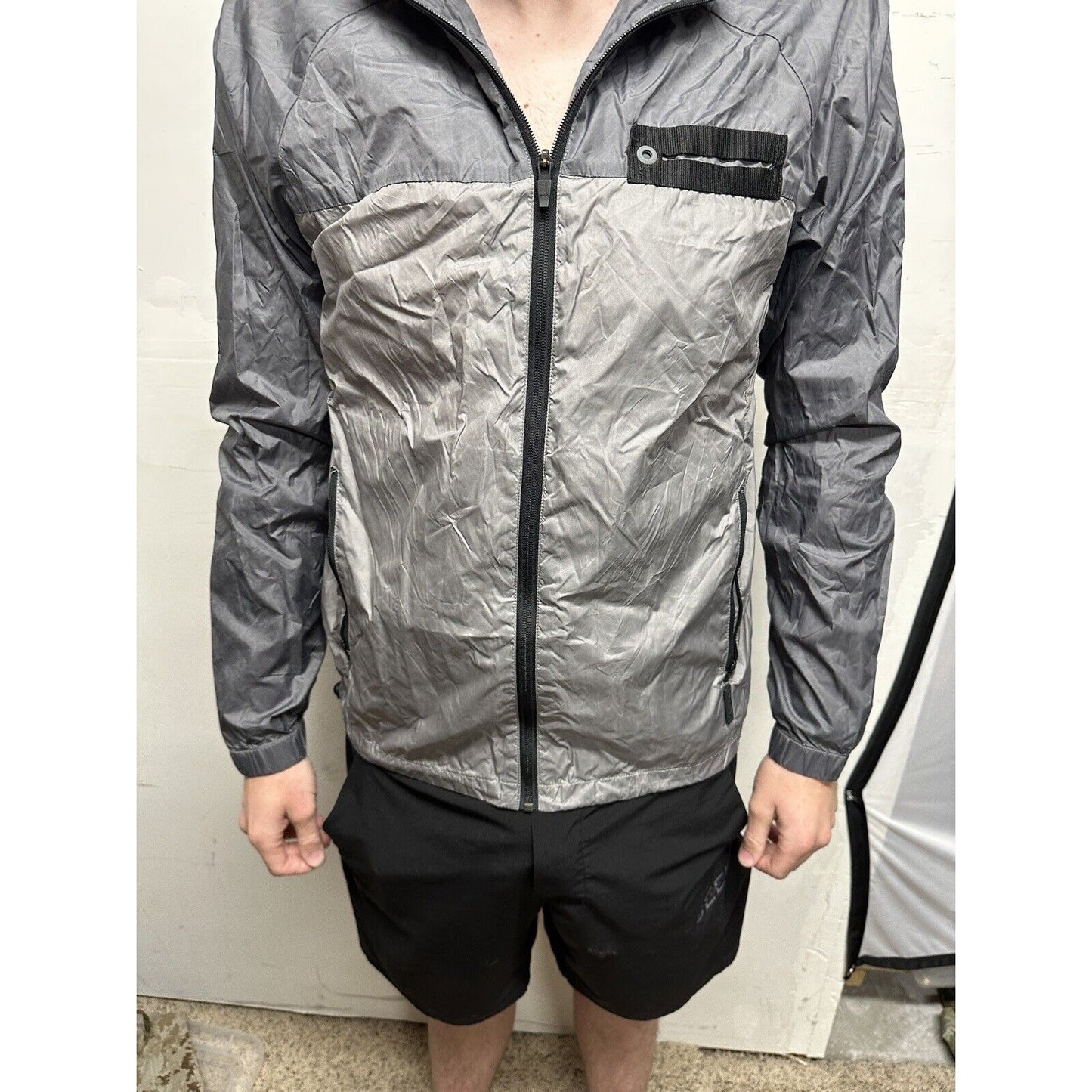 Men’s Gray Medium Tavik Modern Beach Culture Full Zip Hoodie Wind Breaker Nylon