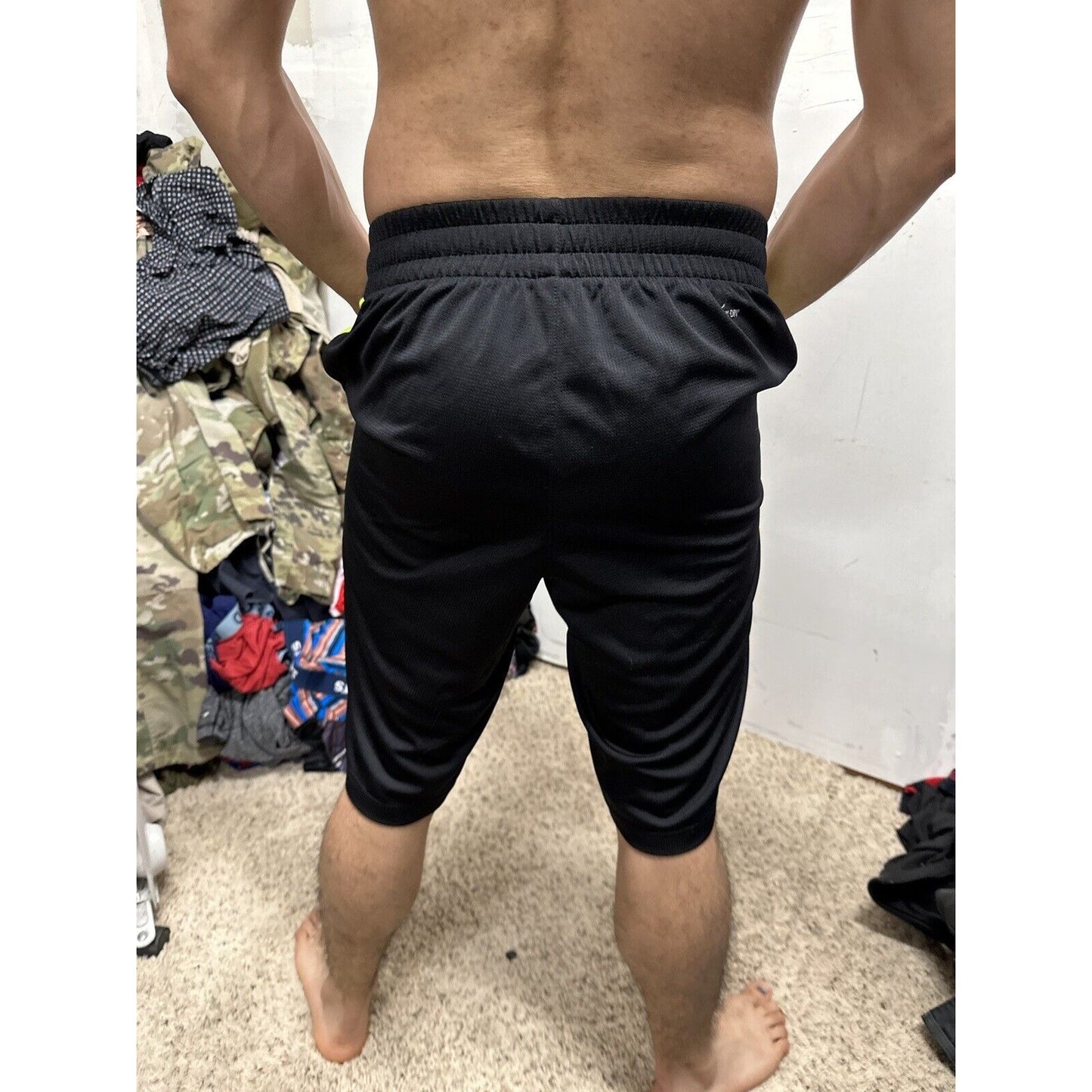 Men’s Black And Neon Yellow Xersion Medium Athletic Shorts With Pockets