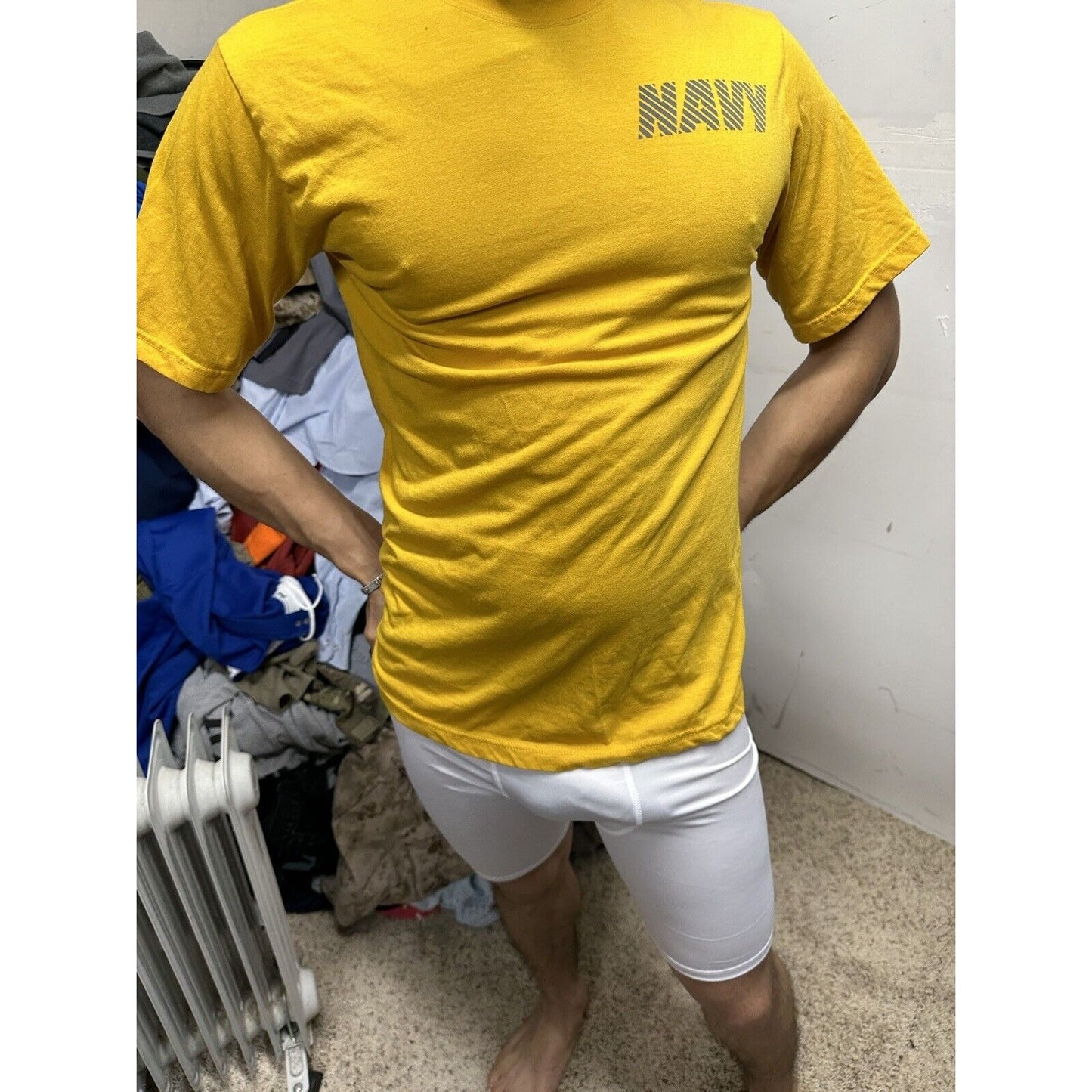 Men’s US Navy Small Yellow PT Physical Fitness Uniform Shirt Short Sleeves
