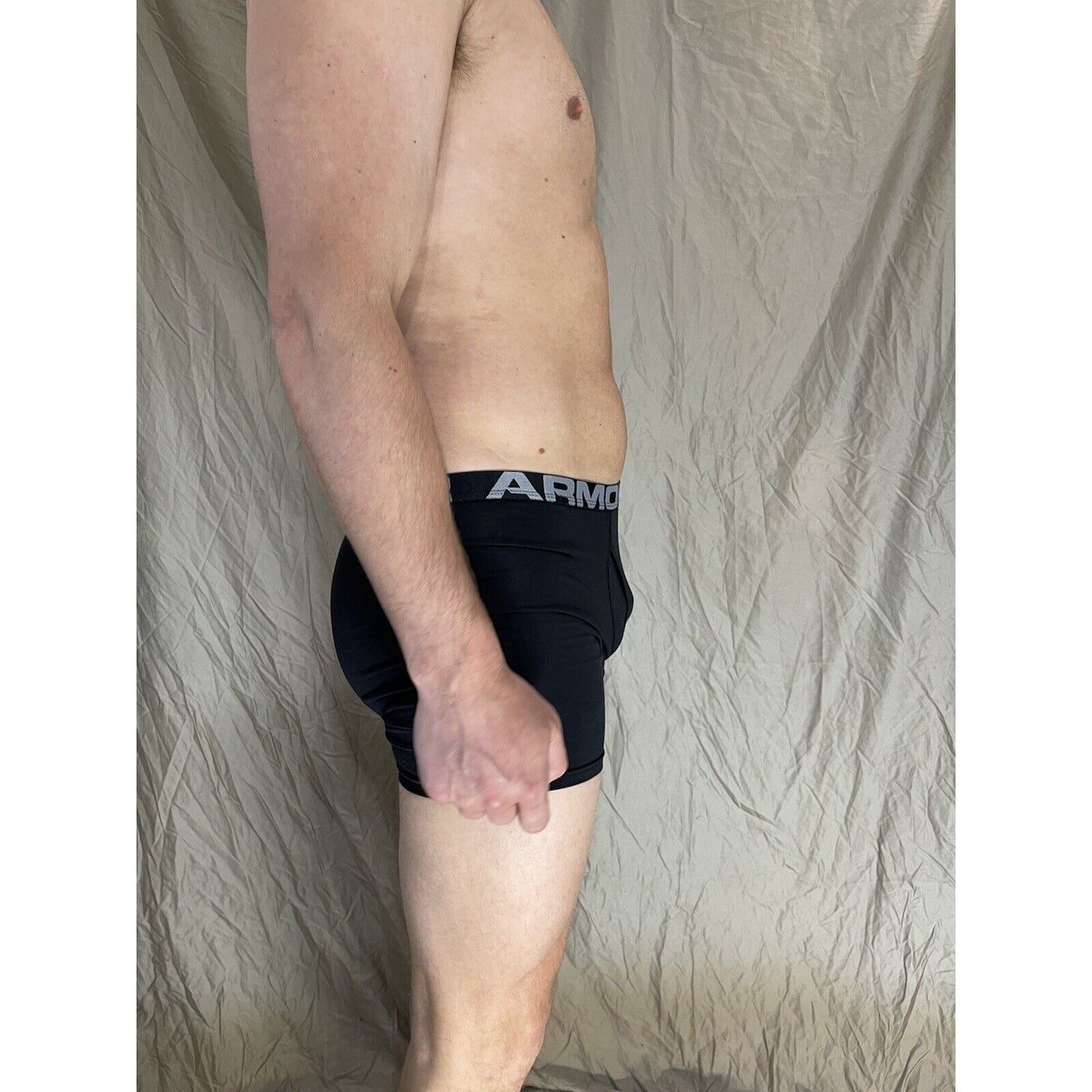youth XL Black under armour fitted heat gear boxer briefs