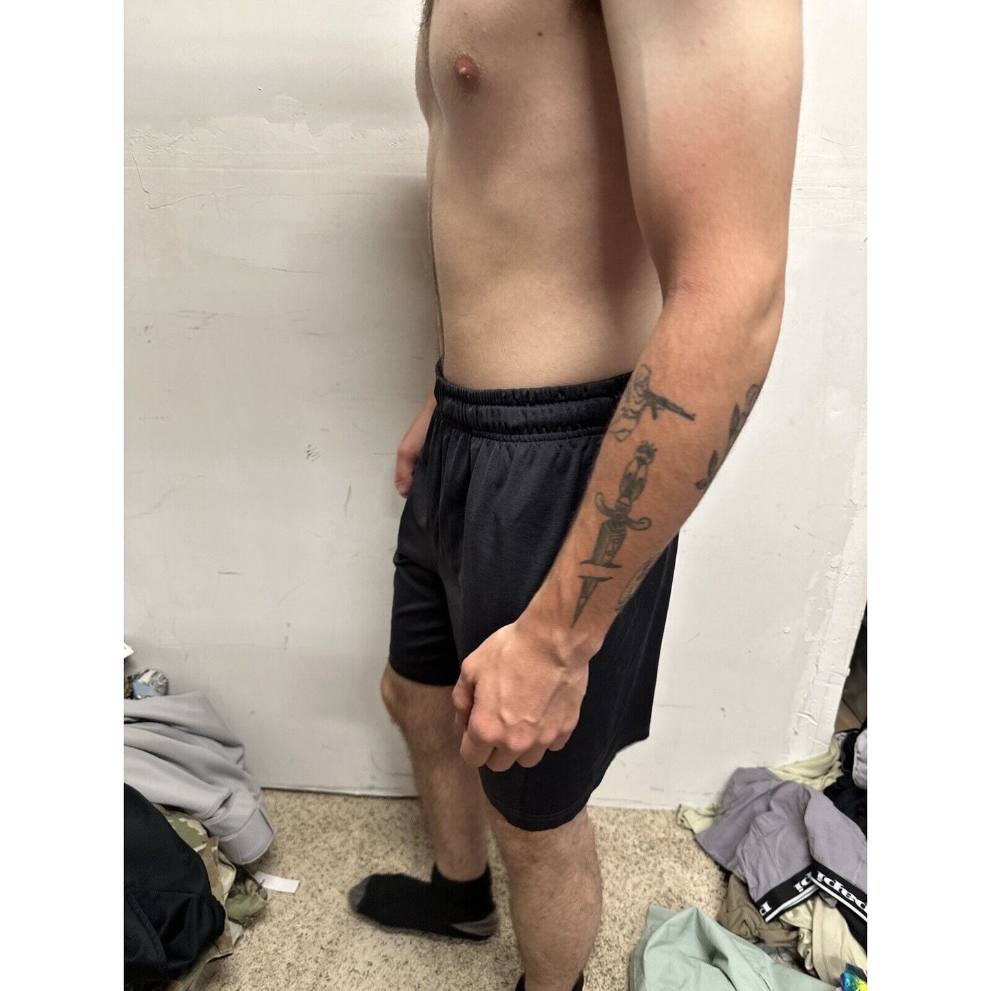 Men’s Black Medium Reebok Shorts With Pockets