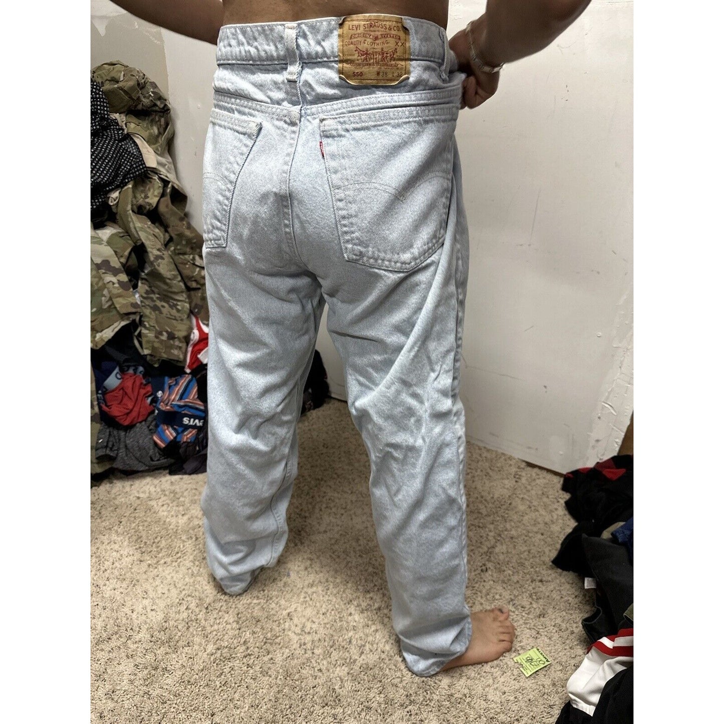 Men’s Light Blue Levi’s 550 38 X 32 Jeans