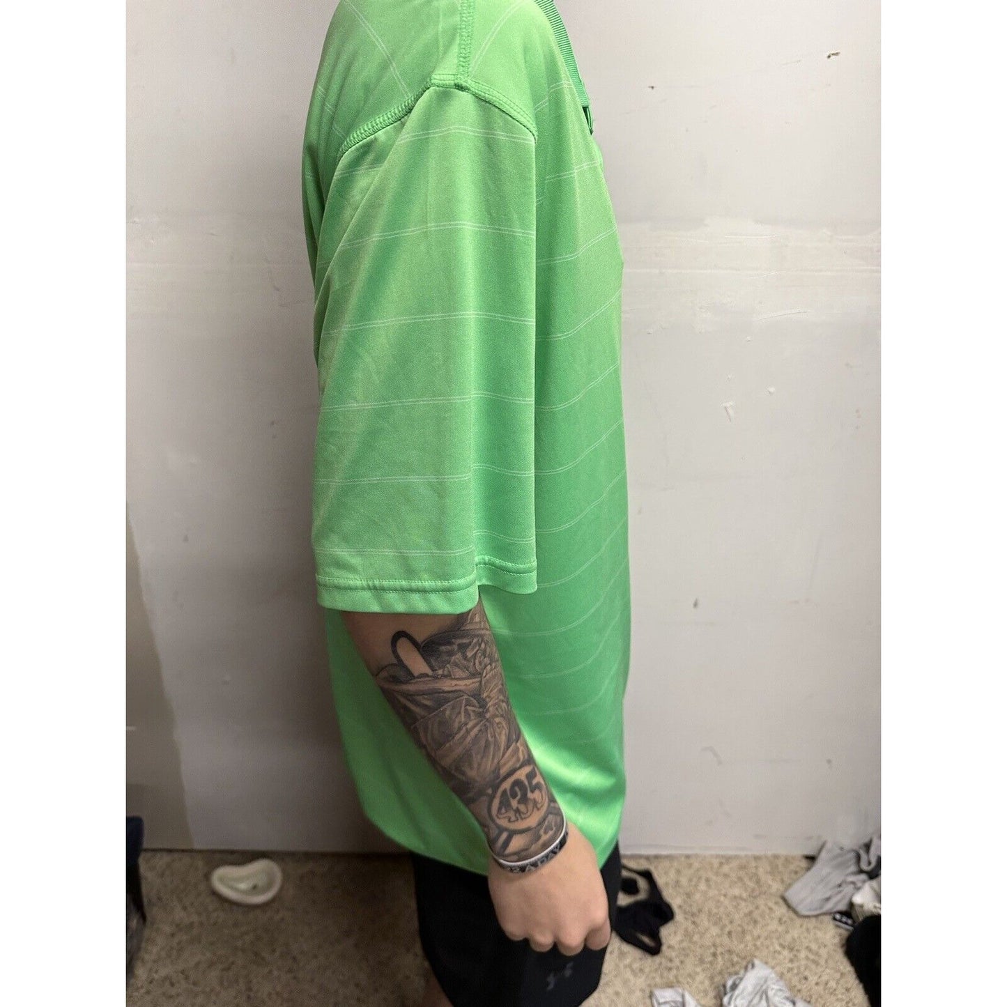 Men’s Lime Green Dri-fit Nike Polo Shirt Large