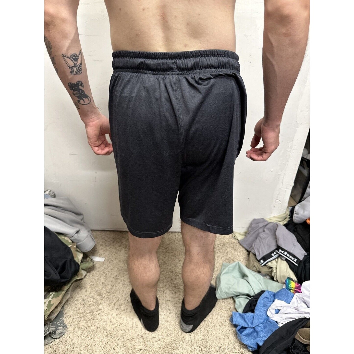 Men’s Black Medium Reebok Shorts With Pockets