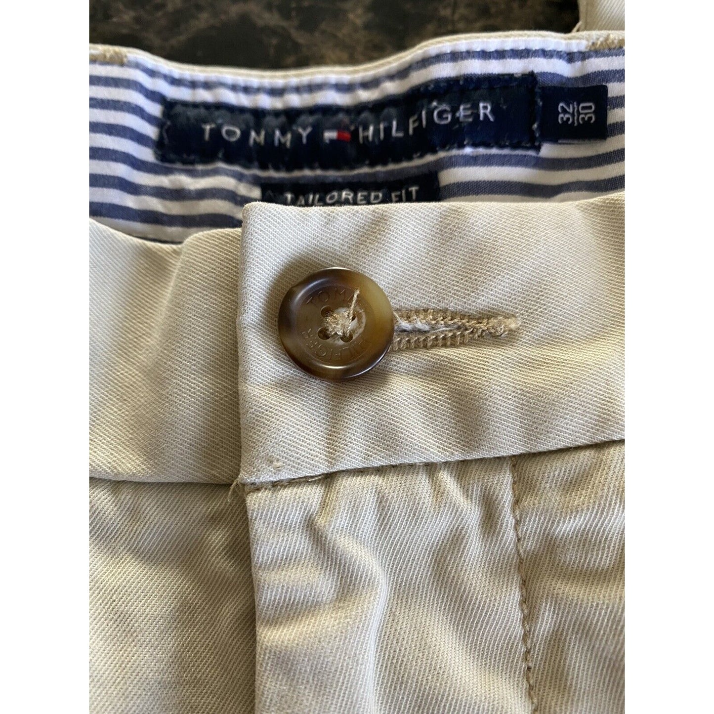 Tommy Hilfiger Cream / Light Tan Men’s 32X30 Tailored Fit Pants