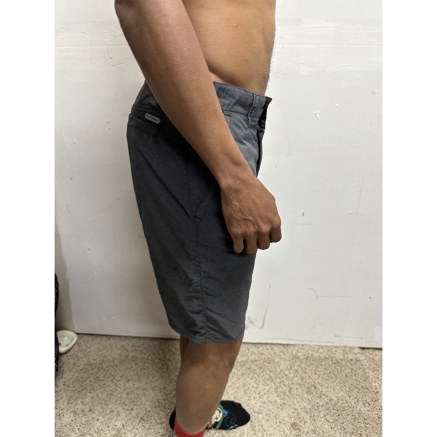 Men’s Next Level Series Tony Hawk Gray Black Size 30 Shorts