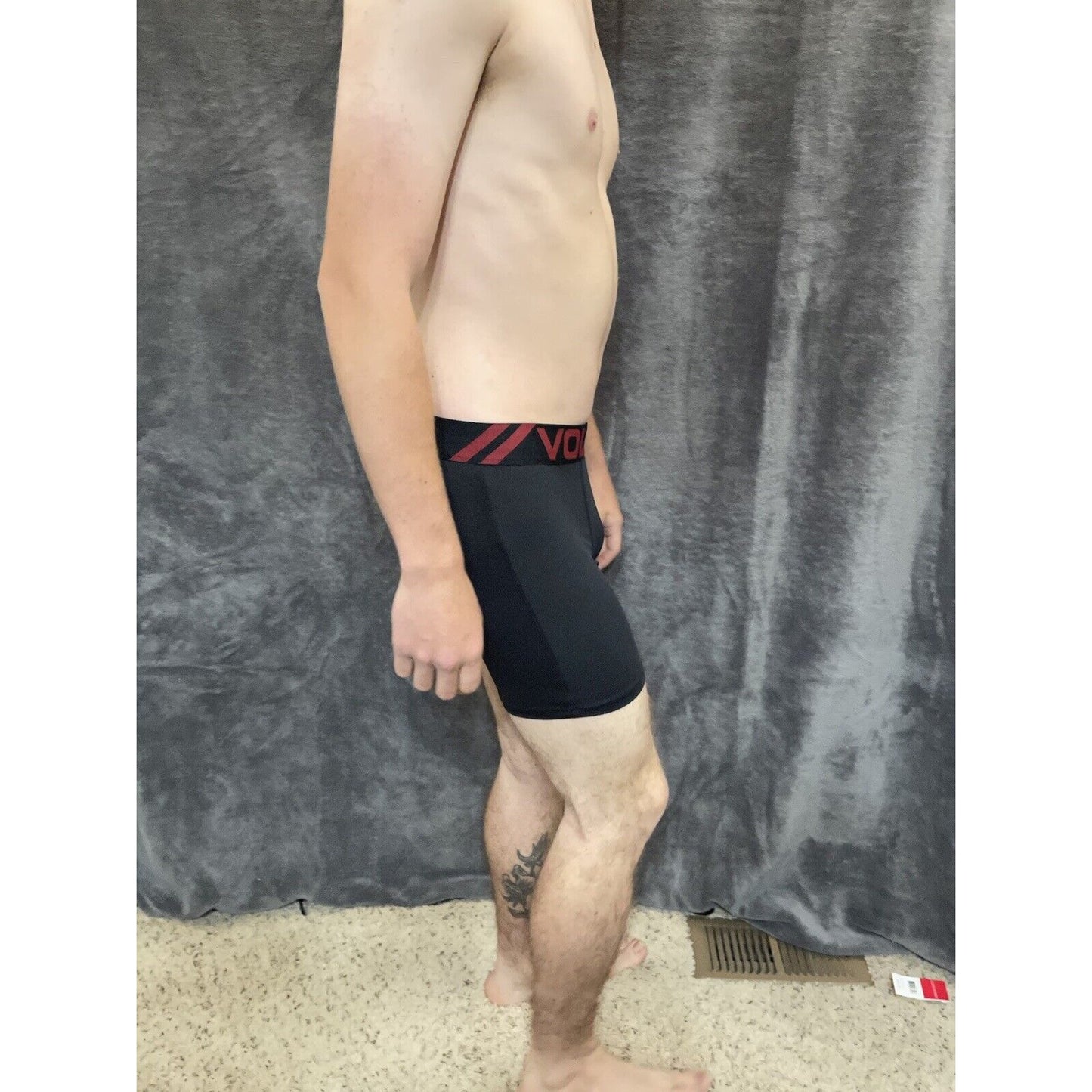 men's black volcom 15% spandex compression boxer brief Large