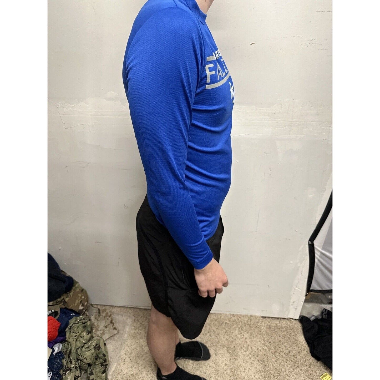 Men’s Blue USAFA Small Falcons Long Sleeve Air Force Pullover Shirt