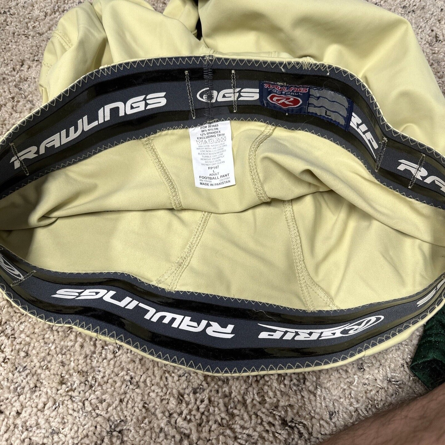Men’s Gold Rawlings Football Pants Nylon And Spandex Size Large