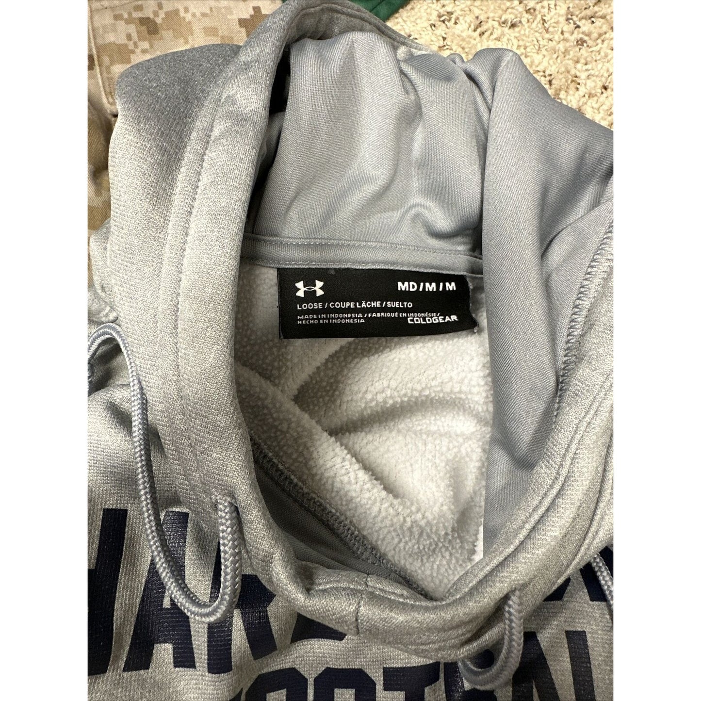 Men’s Gray Under Armoyr Medium Cold Gear Loose Hoodie Hardrocker Football