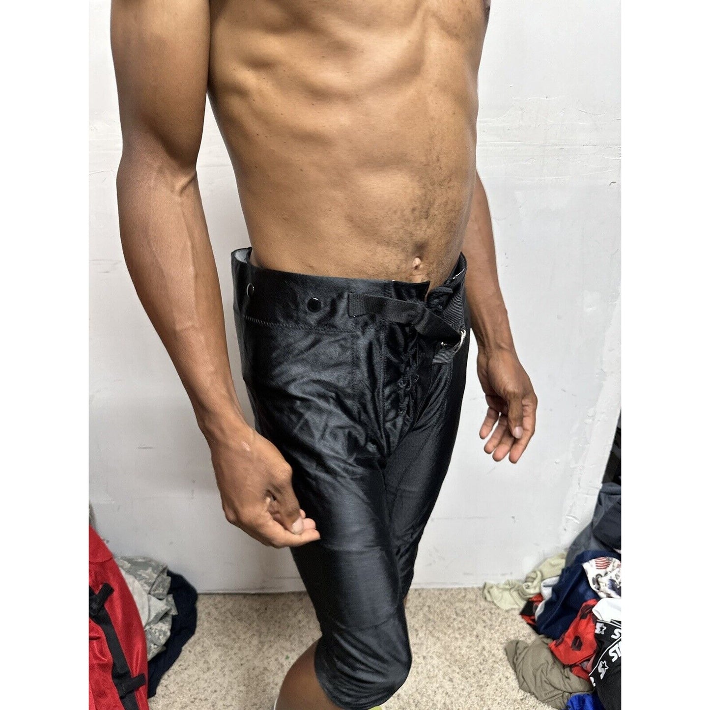 Men’s Black Xl 34-36 Football Pants One Snap Missing