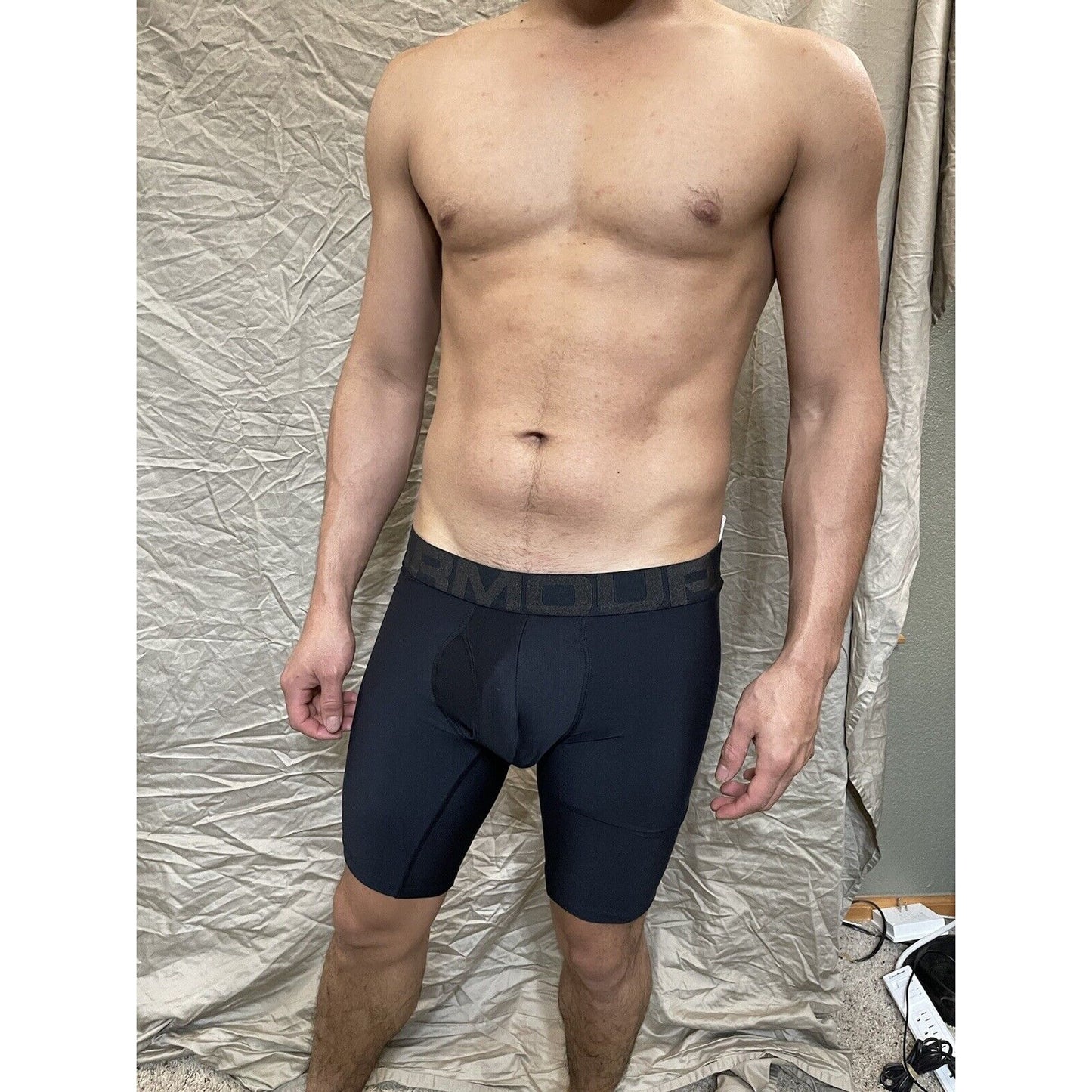 men's black under armour small compression boxer shorts
