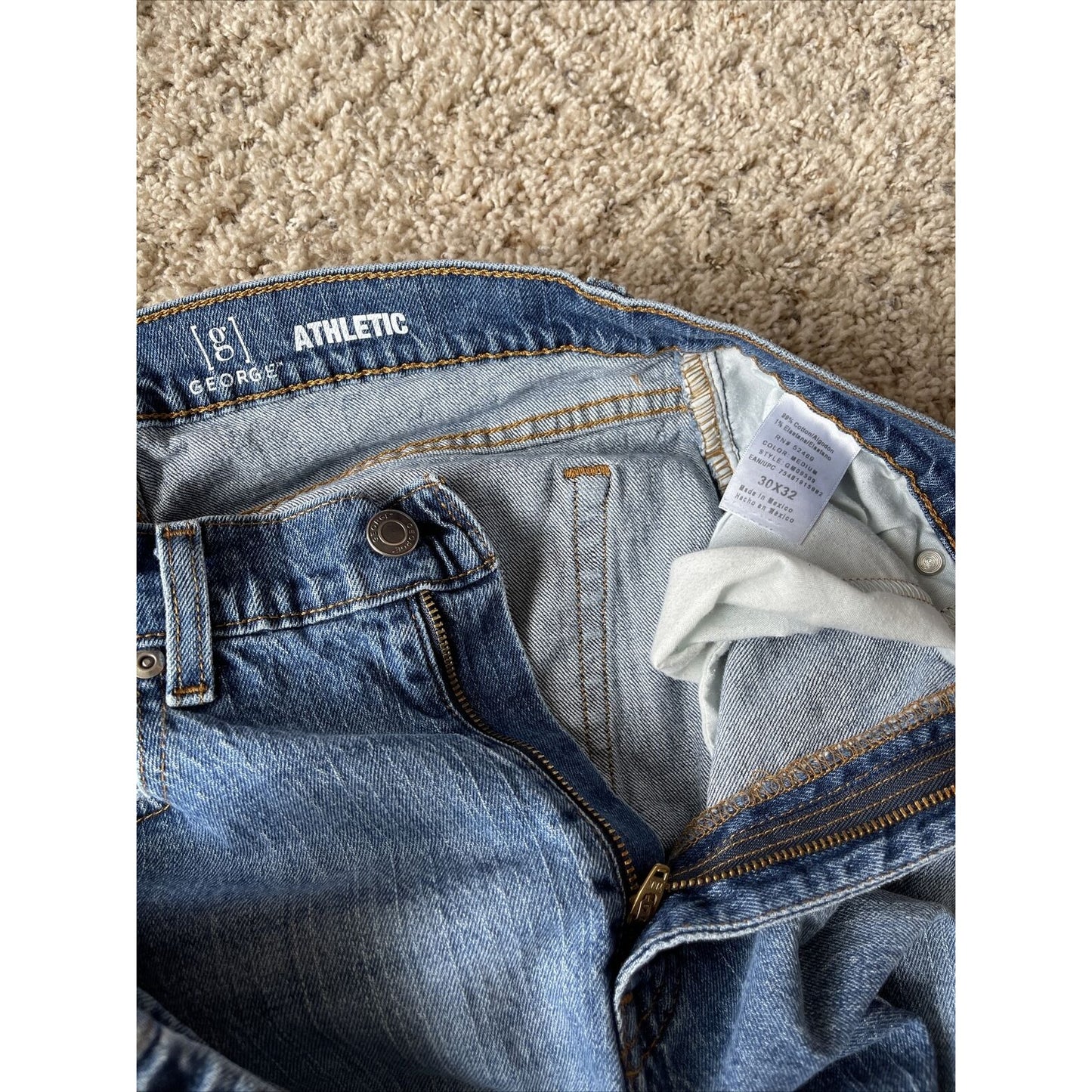 Mens George Blue Athletic Fit Denim Jeans 30 X 32 Small worn Spot On Leg Hem