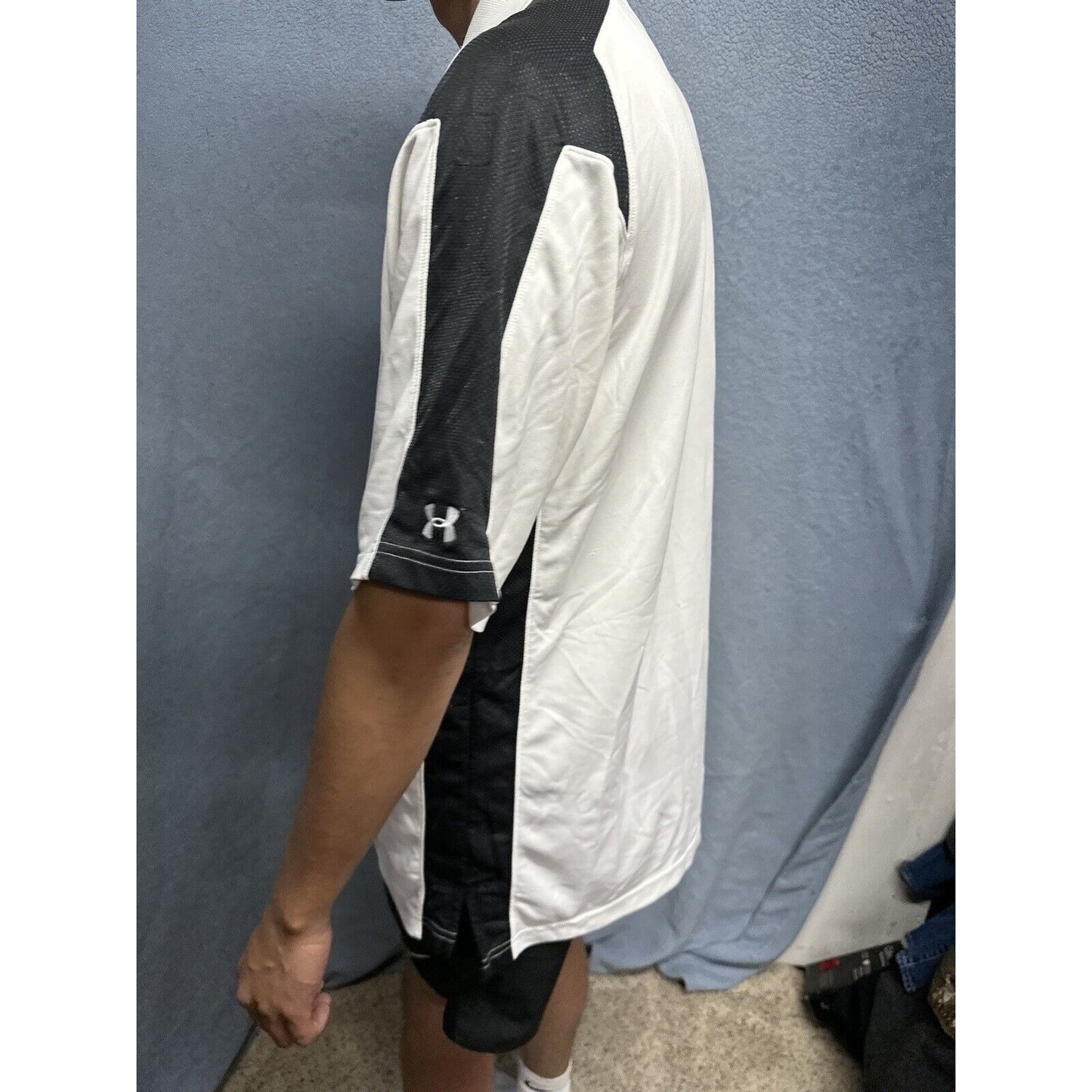 Men’s Large White Heat Gear Under Armour Maui Polo Shirt