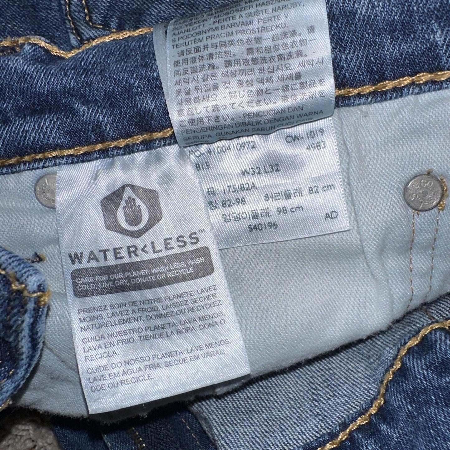 Men’s Levi’s 513 Blue Jeans 32 X 32