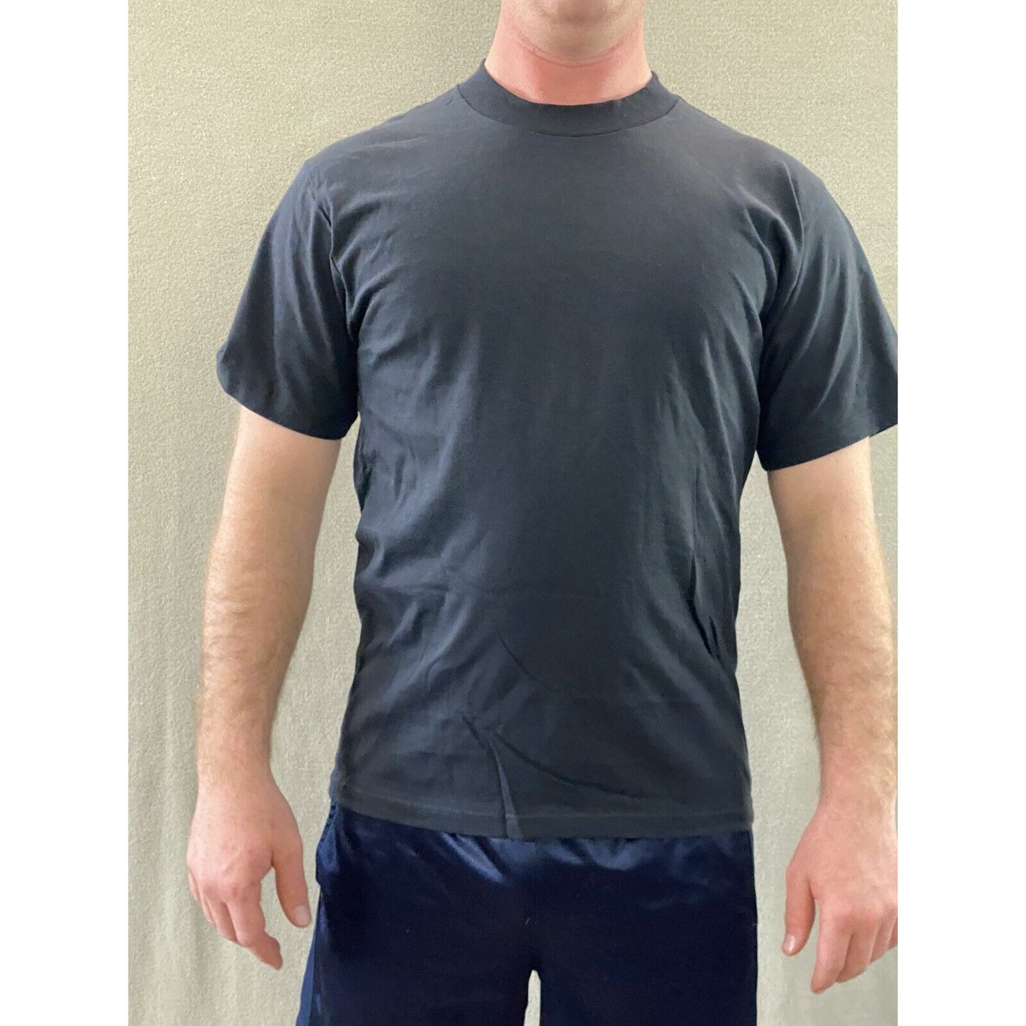 The Cotton Exchange Men’s Medium Plain Solid Black Cotton T-shirt