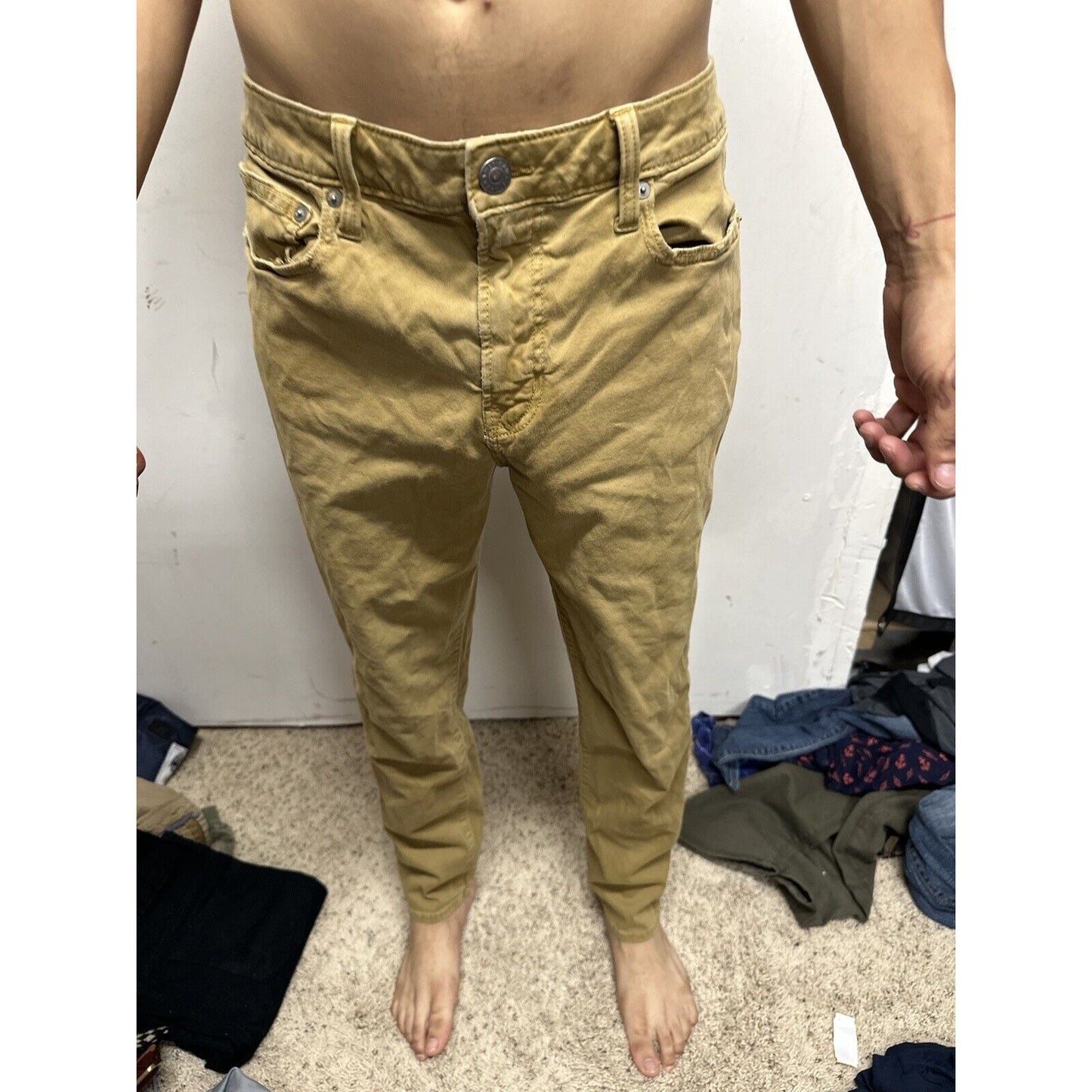Men’s Khaki American Eagle Flex 30x30 Jeans Pants