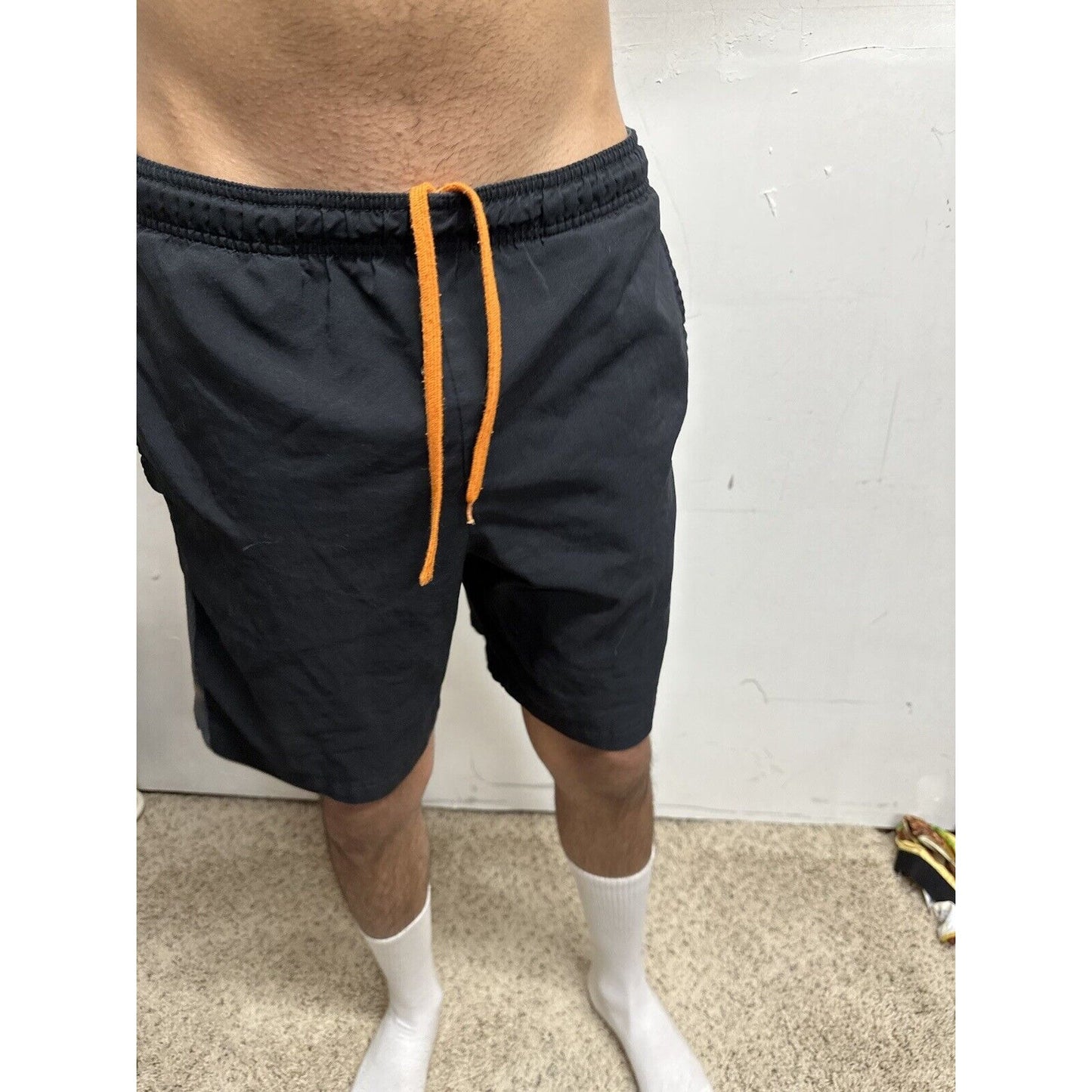 Men’s Small Black Starter Athletic Shorts