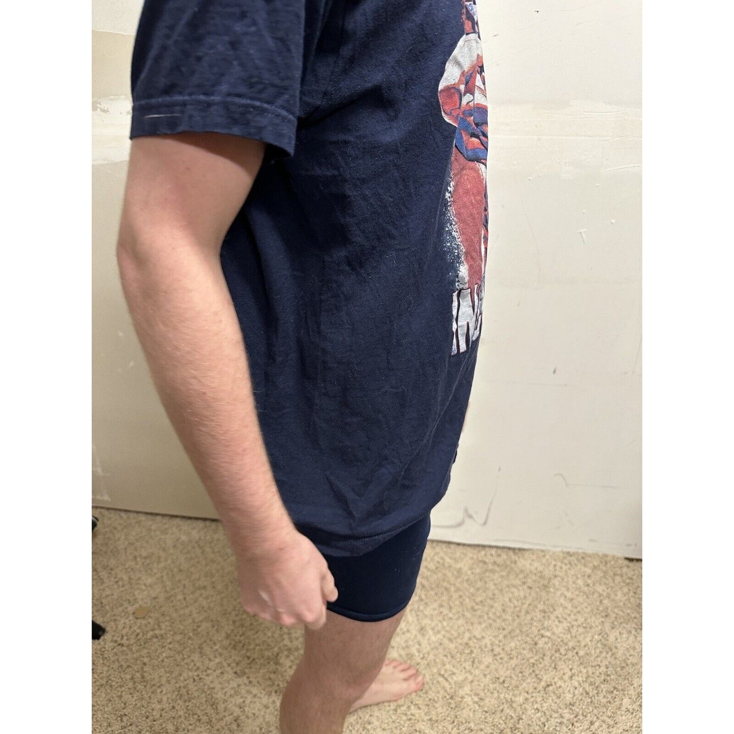 men’s tultex large dark blue incredible hulk tshirt short sleeve
