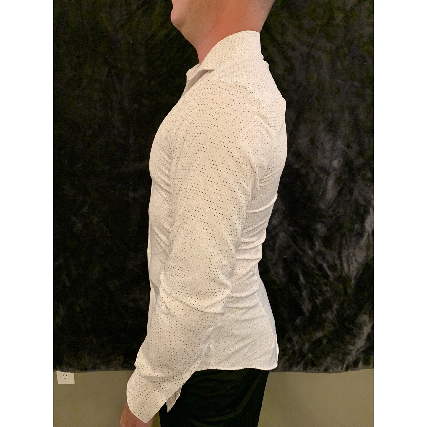 Van Huesen Traveler men’s slim fit SPECKED button down shirt 14-14.5 X 32/33