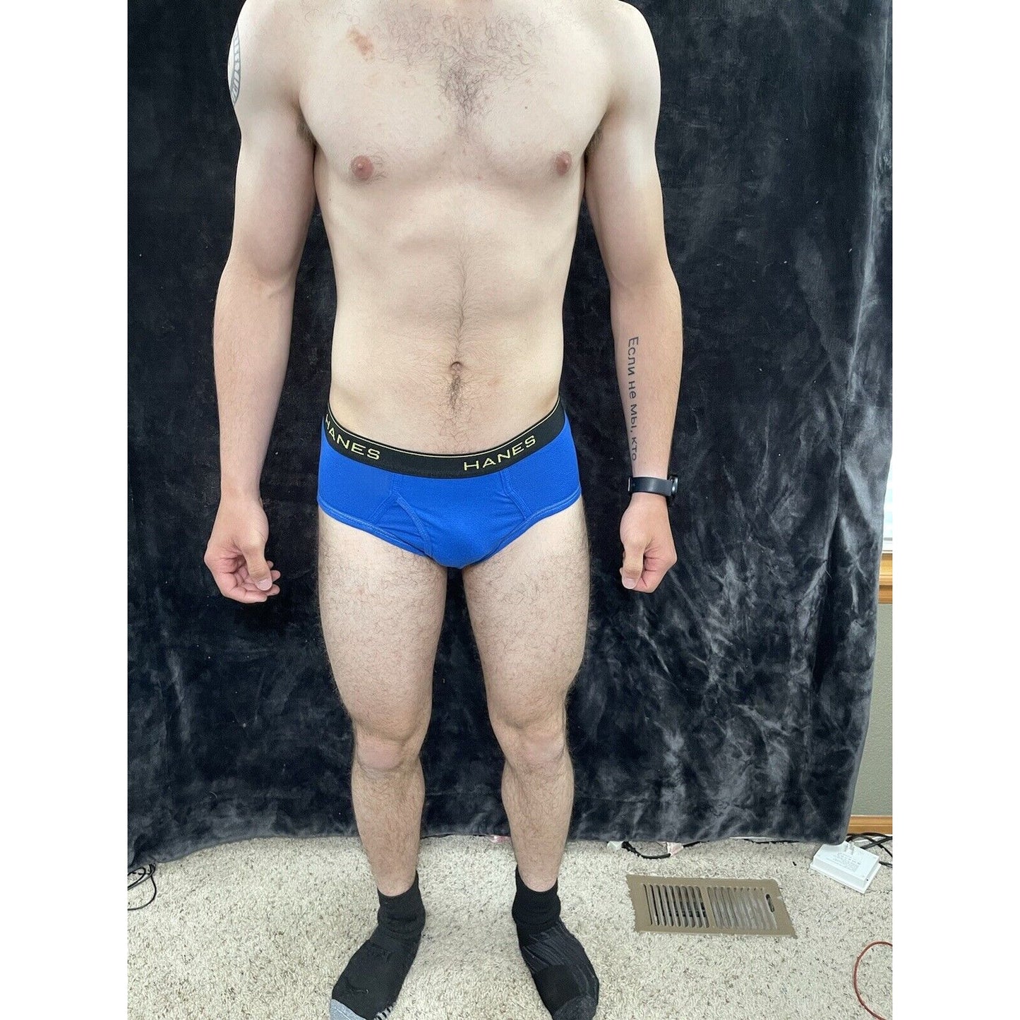 Men’s Small Hanes Royal Blue Briefs Comfort Cool