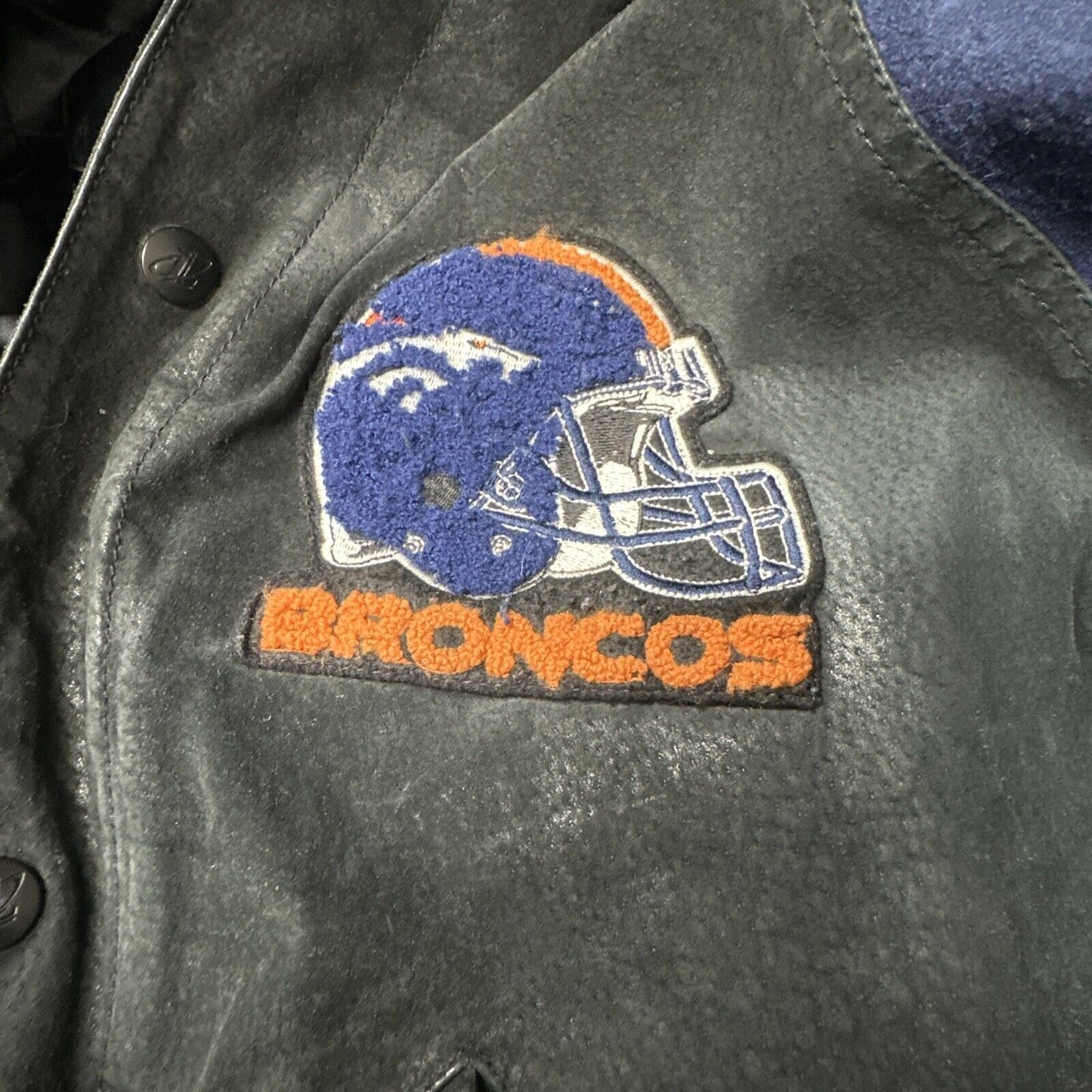 Vintage Team NFL Logo athletics Large Denver Broncos Leather Jacket