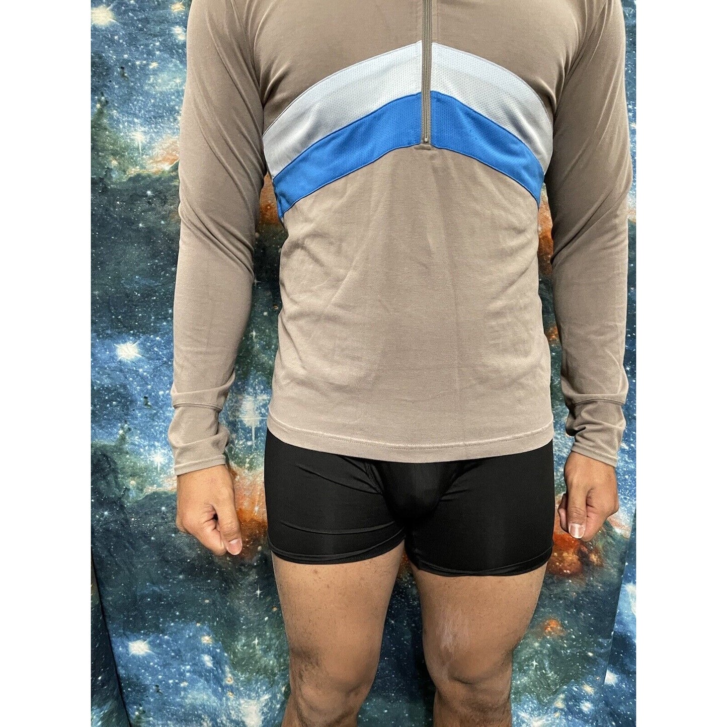 Nike Boy’s Large Gray Striped Hoodie size 12-14