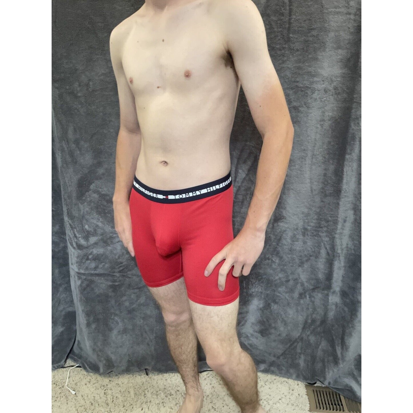 men's small tommy hilfiger red 8% elastane compression boxer brief
