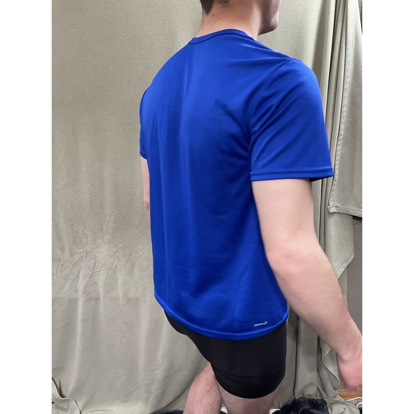 Decathlon “Domyos” Men’s Royal Blue Athletic T-Shirt Size M