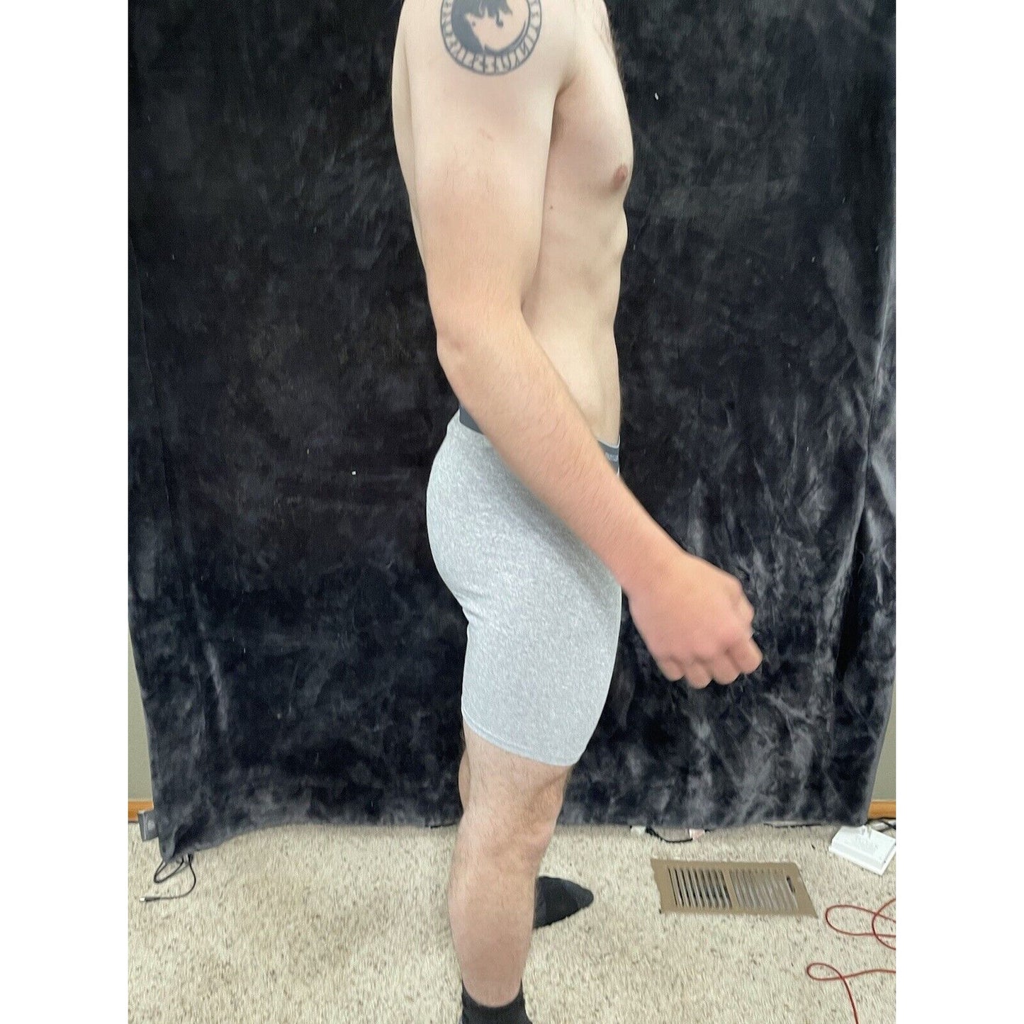 Fruit of the Loom Men's Boxer Briefs - Light Gray- Size Medium