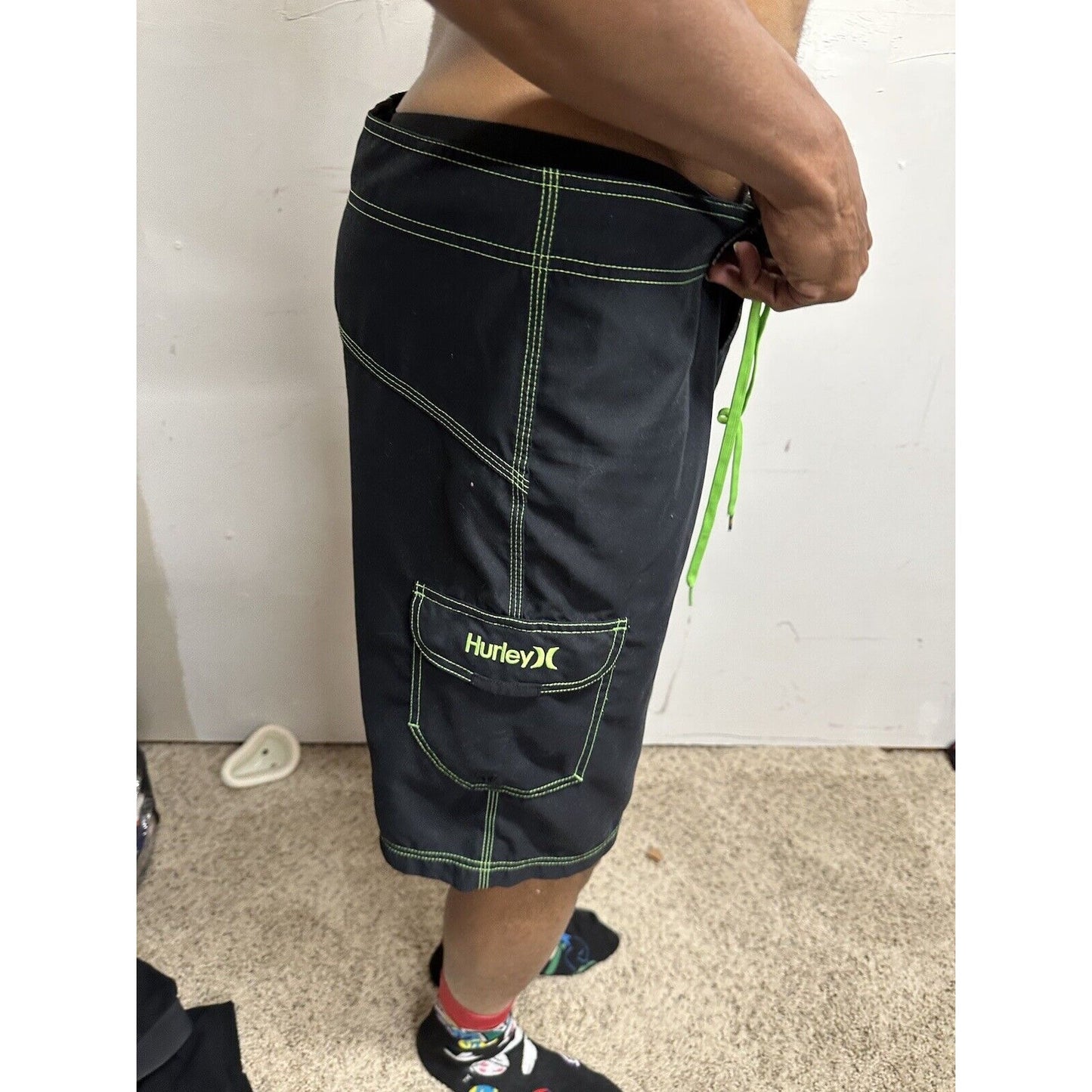 Men’s Black Hurley Board Shorts Trunks Bathing Suit Size 34