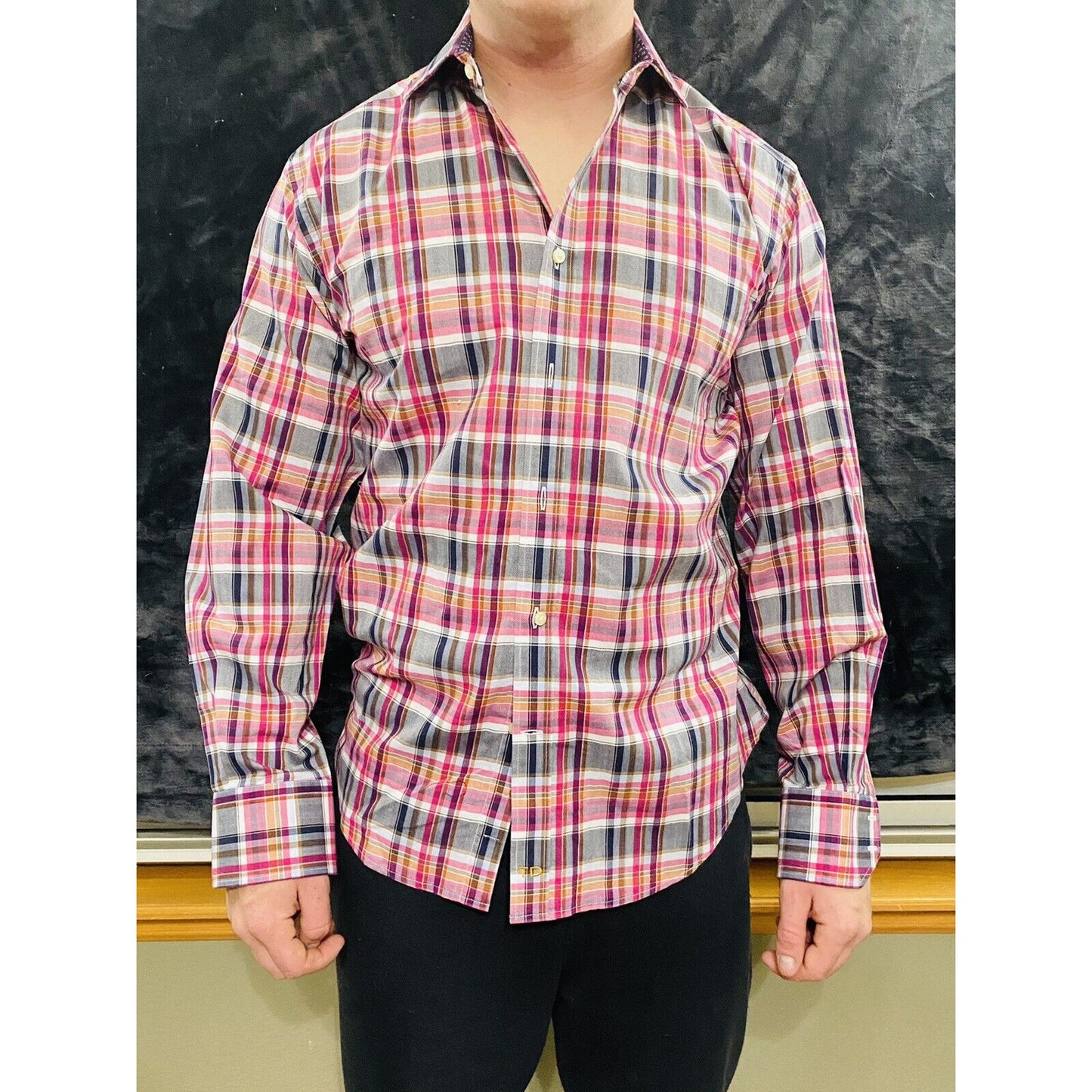 Thomas Dean Men’s Medium Pink Hue Plaid Button-down Casual Long Sleeves