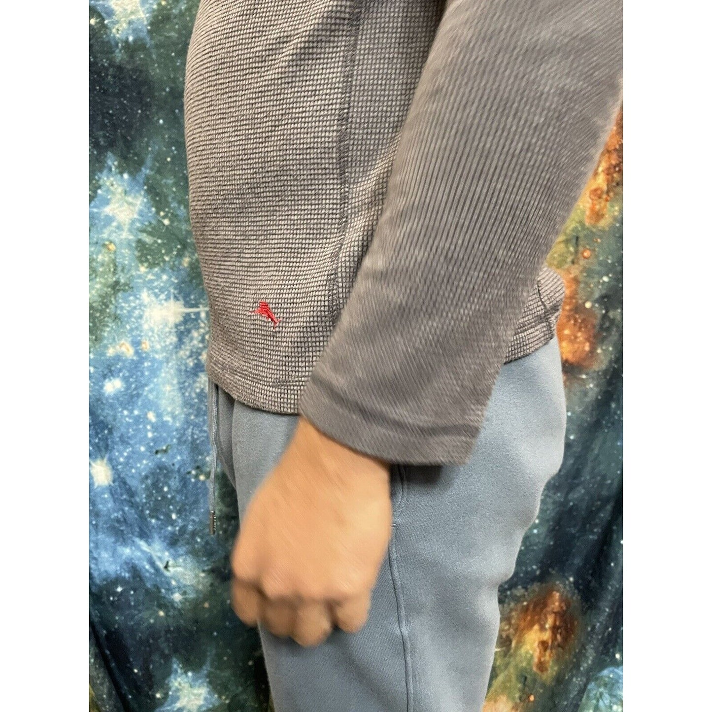 Tommy Bahama Gray Men’s Medium pullover long sleeve sweater