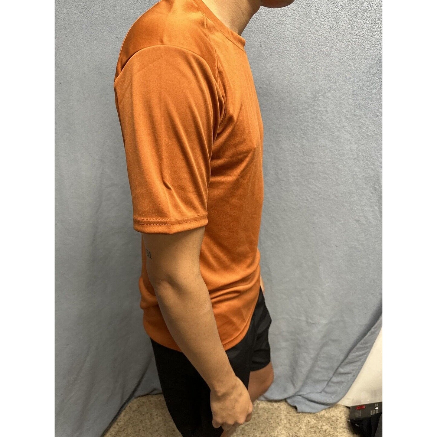 Men’s Small Badger Sport Burnt Orange Short Sleeve Tshirt Polyester
