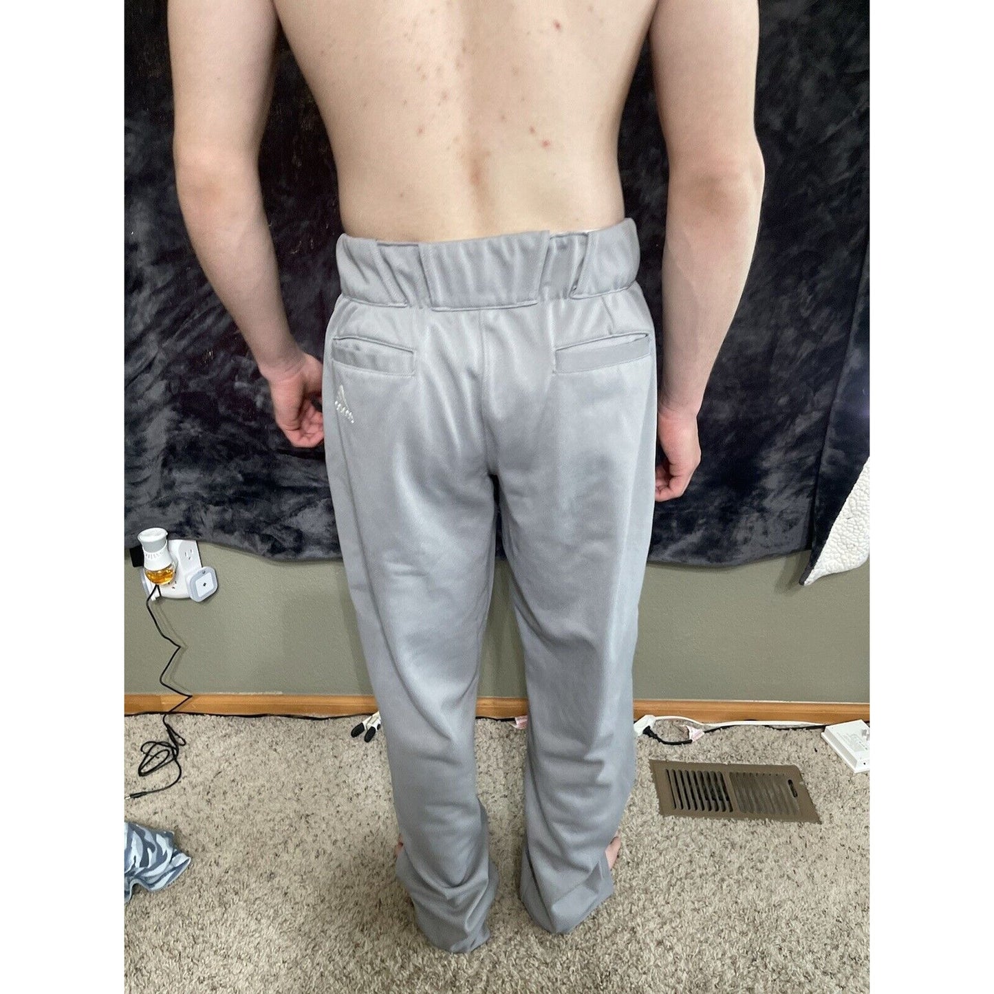 Men’s Adidas Gray Baseball Pants Size Medium Climalite