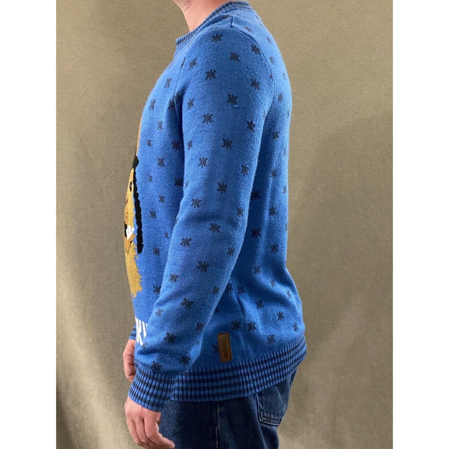 Tipsy Elves Men’s Large Blue “Happy Llamakkah” Holiday Acrylic Pullover Sweater