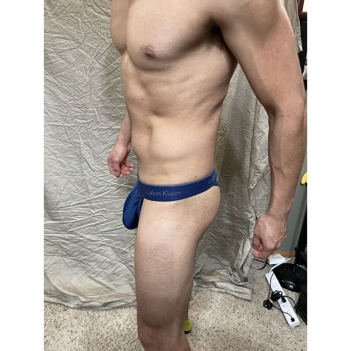 Men's Calvin Klein Microfiber Stretch Y-back thong Dark blue Medium