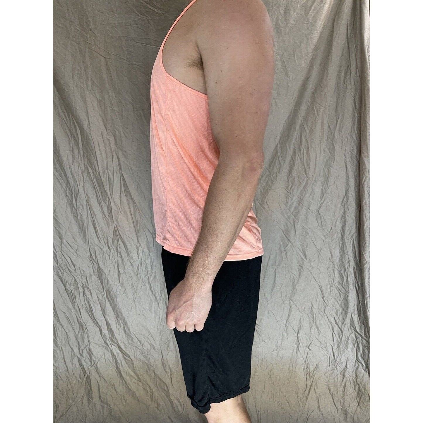 men's medium coral neleus sports pro muscle tank shirt
